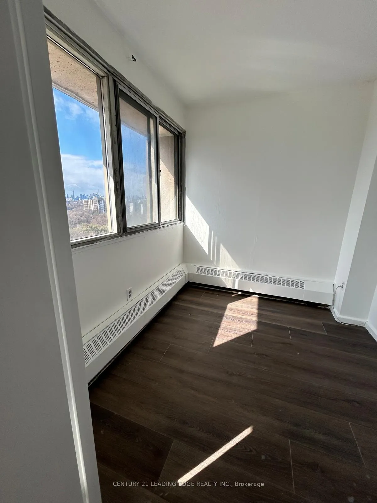 Photo 8 of Unit 2505, 735 Don Mills Road, Toronto, Flemingdon Park — HOMEH