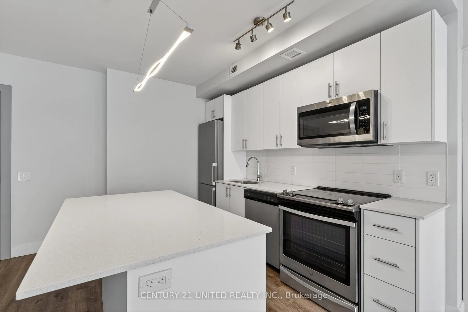 Photo 29 of Unit 413, 475 George Street N, Peterborough, Town Ward 3 — HOMEH