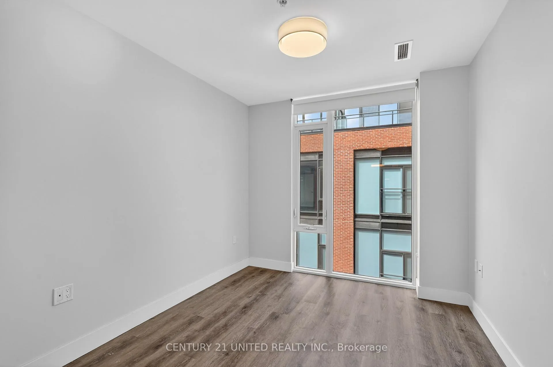 Photo 36 of Unit 413, 475 George Street N, Peterborough, Town Ward 3 — HOMEH