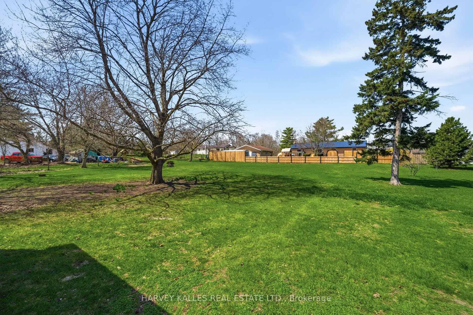 Photo 40 of 206 County Road 10, Prince Edward County, South Marysburg Ward — HOMEH