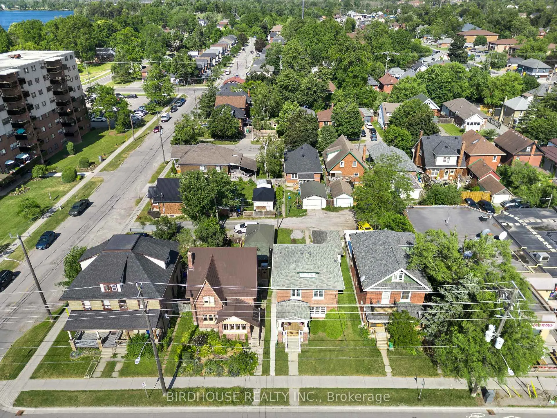 Photo 29 of 490 George Street S, Peterborough, Town Ward 3 — HOMEH
