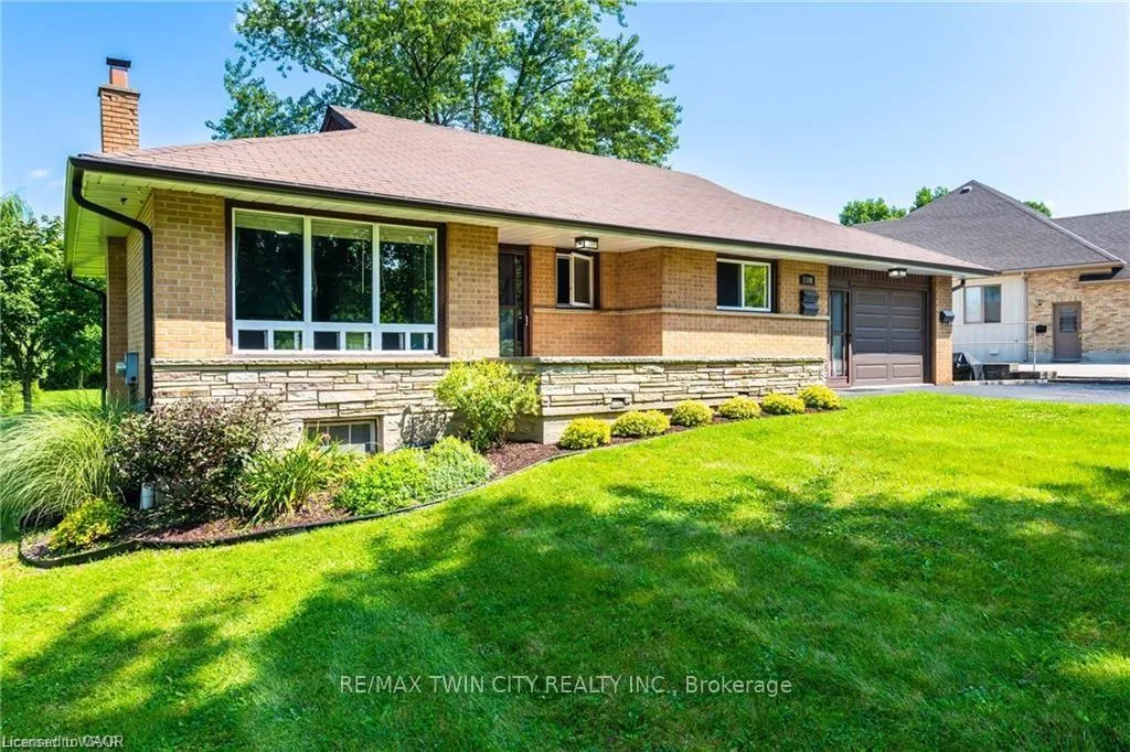 Photo 1 of 1398 Doon Village Road, Kitchener — HOMEH