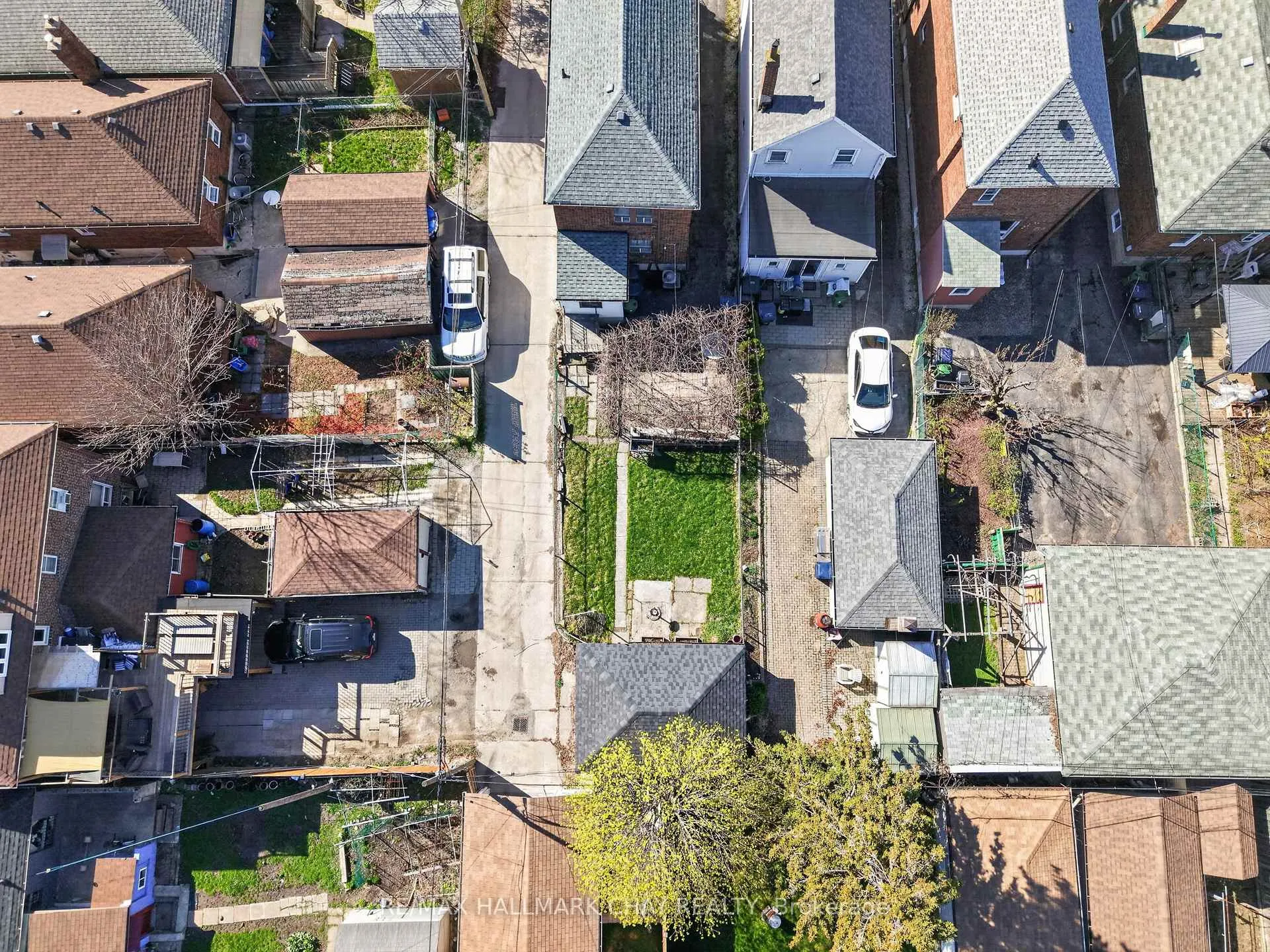 Photo 44 of 78 Clovelly Avenue, Toronto, Oakwood Village — HOMEH
