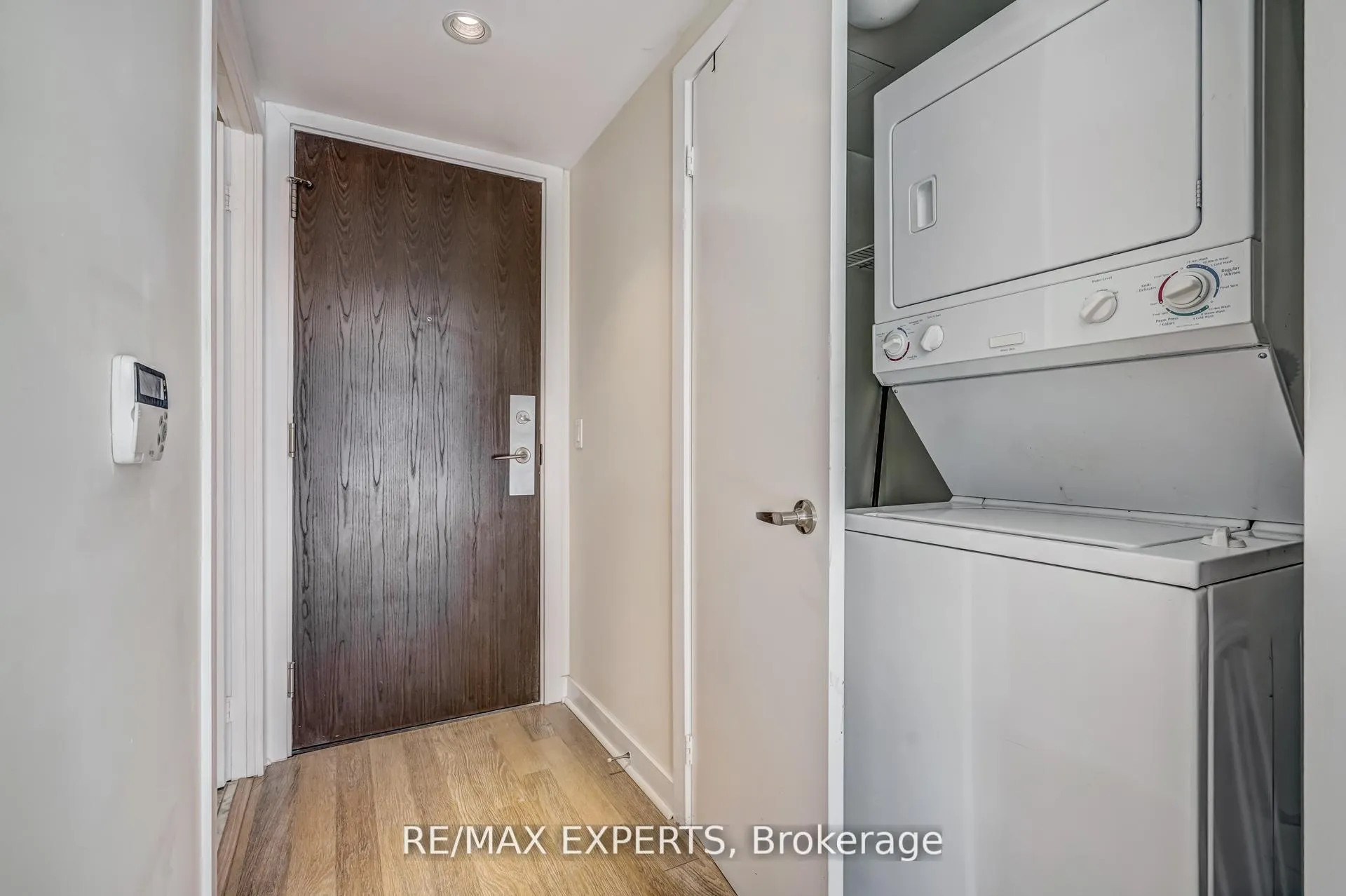 Photo 12 of Unit 801, 80 Western Battery Road, Toronto, Niagara — HOMEH