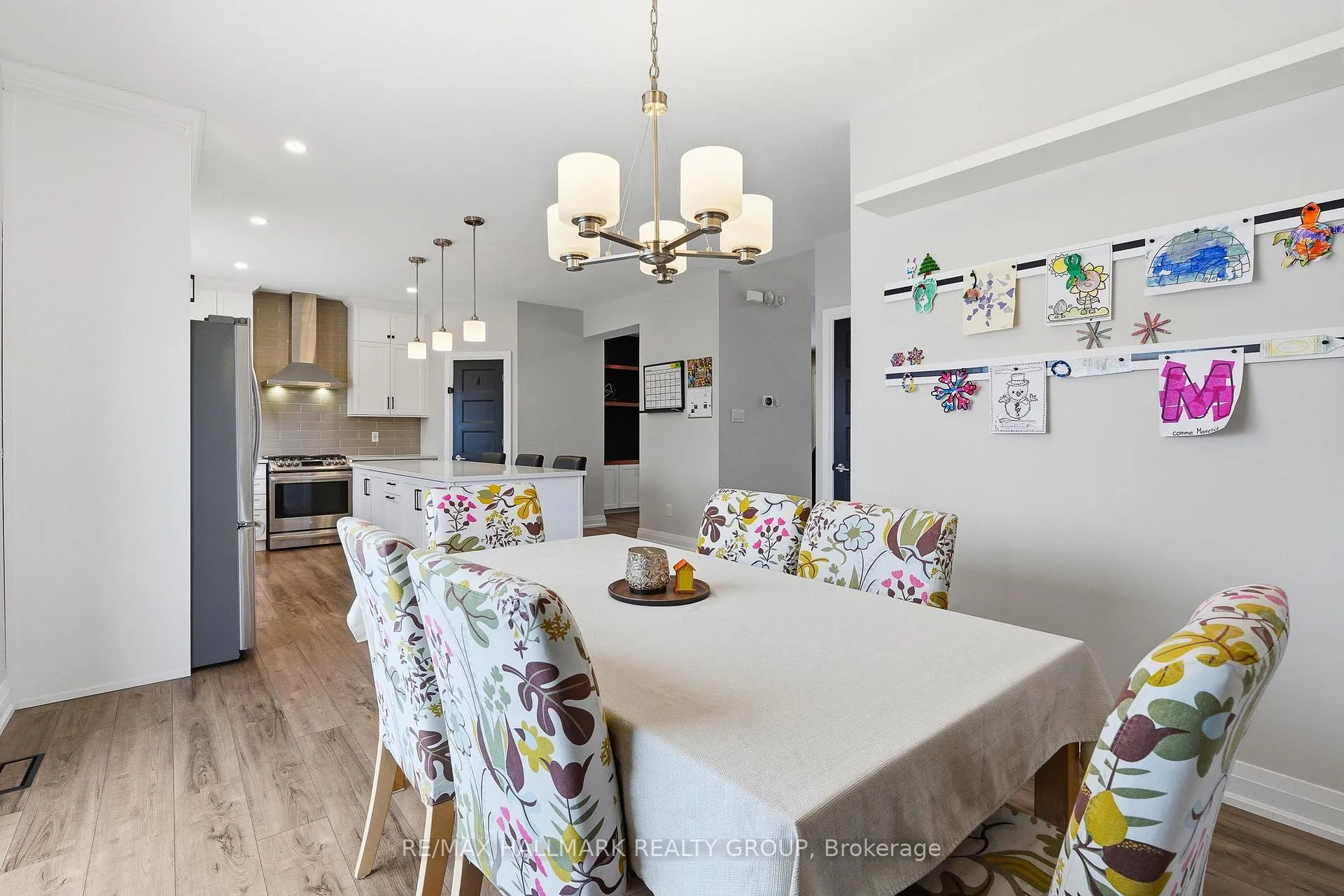 Photo 18 of 1212 Avignong Street, Russell, Embrun — HOMEH
