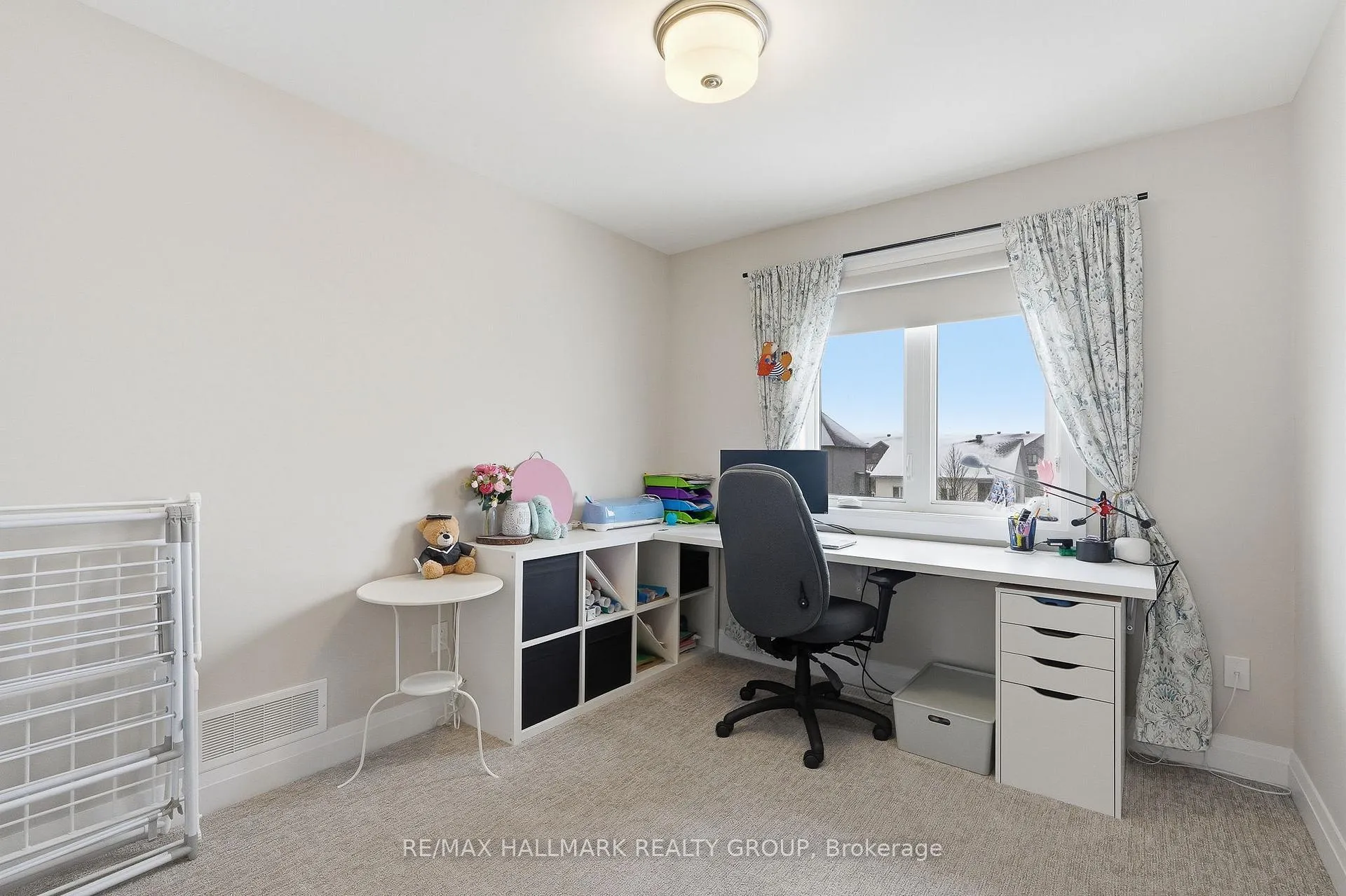 Photo 24 of 1212 Avignong Street, Russell, Embrun — HOMEH