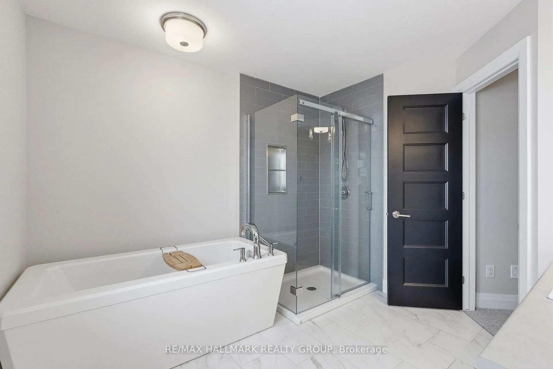 Photo 29 of 1212 Avignong Street, Russell, Embrun — HOMEH