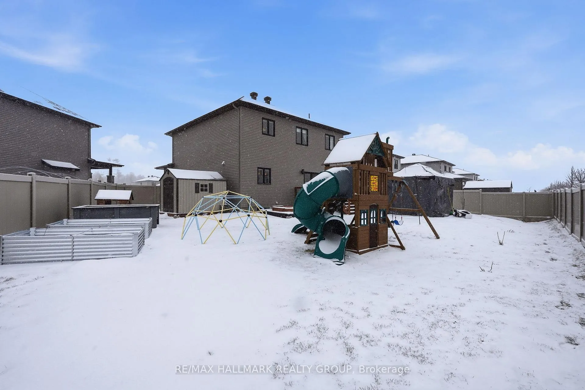Photo 41 of 1212 Avignong Street, Russell, Embrun — HOMEH