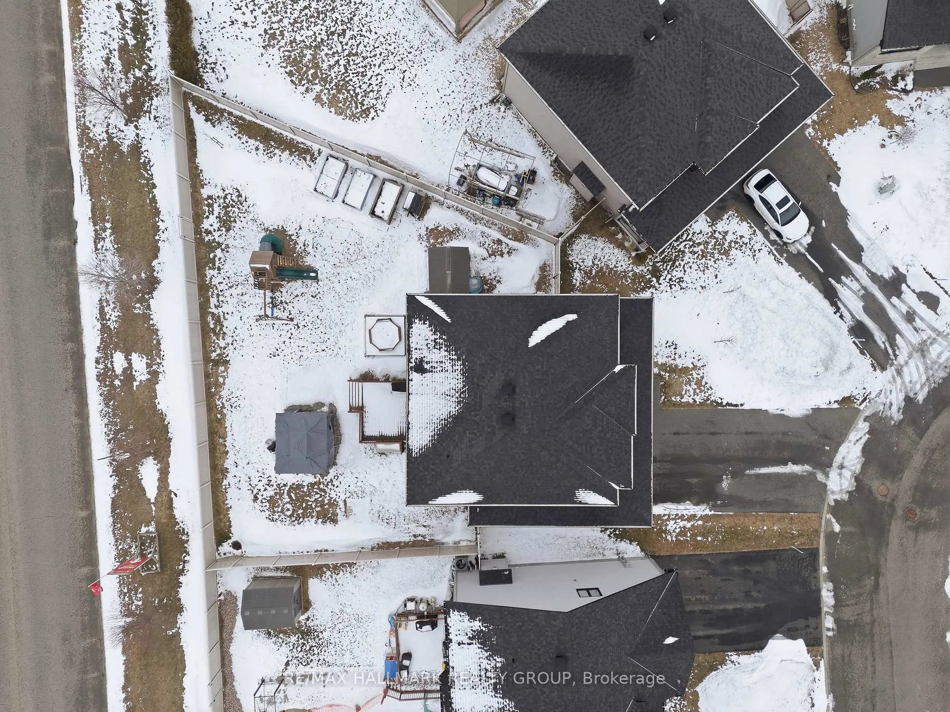Photo 44 of 1212 Avignong Street, Russell, Embrun — HOMEH