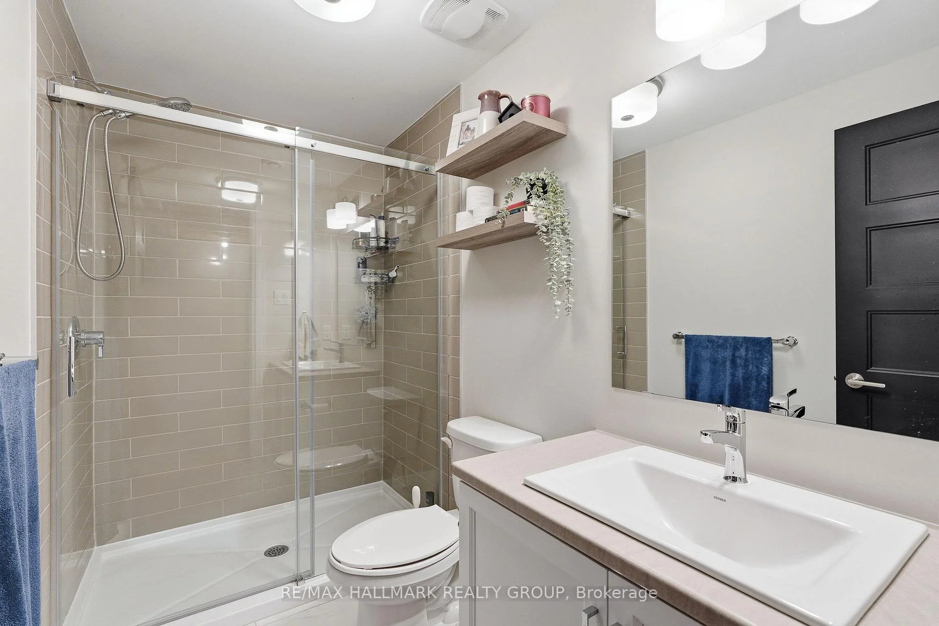 Photo 80 of 1212 Avignong Street, Russell, Embrun — HOMEH
