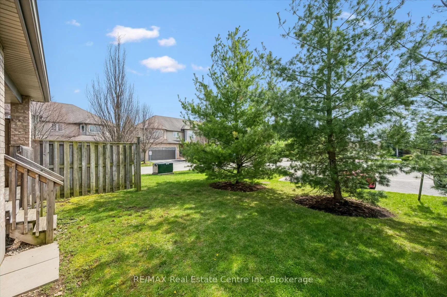 Photo 25 of Unit 27, 255 Summerfield Drive, Guelph, Pineridge/Westminster Woods — HOMEH