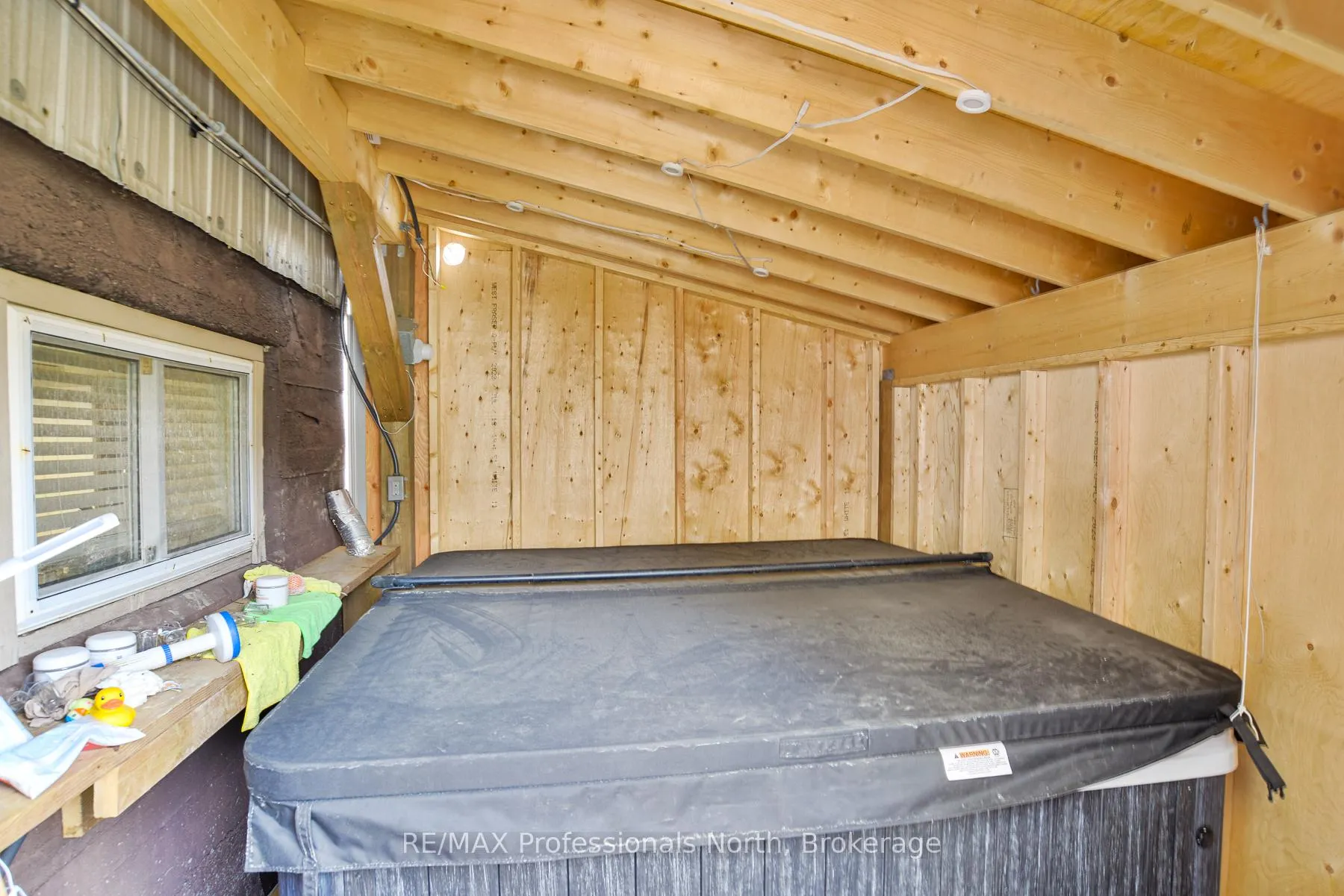 Photo 8 of 148 Park Road, Bracebridge, Macaulay — HOMEH