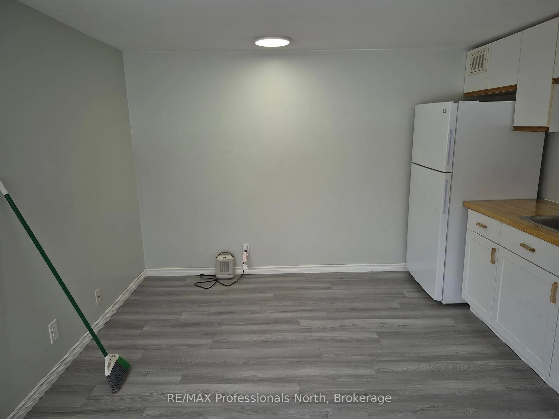 Photo 30 of 148 Park Road, Bracebridge, Macaulay — HOMEH