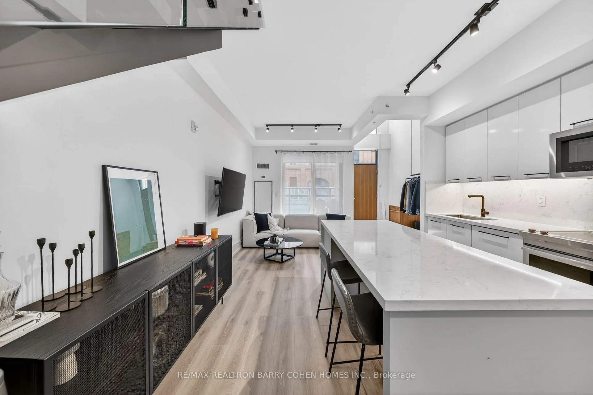 Photo 18 of Unit 107, 90 Niagara Street, Toronto, Niagara — HOMEH