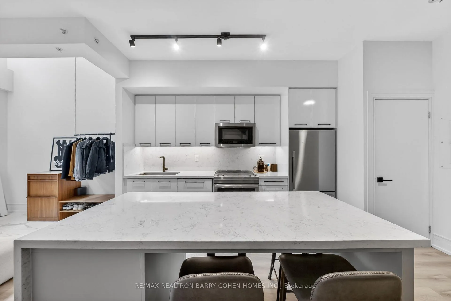 Photo 19 of Unit 107, 90 Niagara Street, Toronto, Niagara — HOMEH