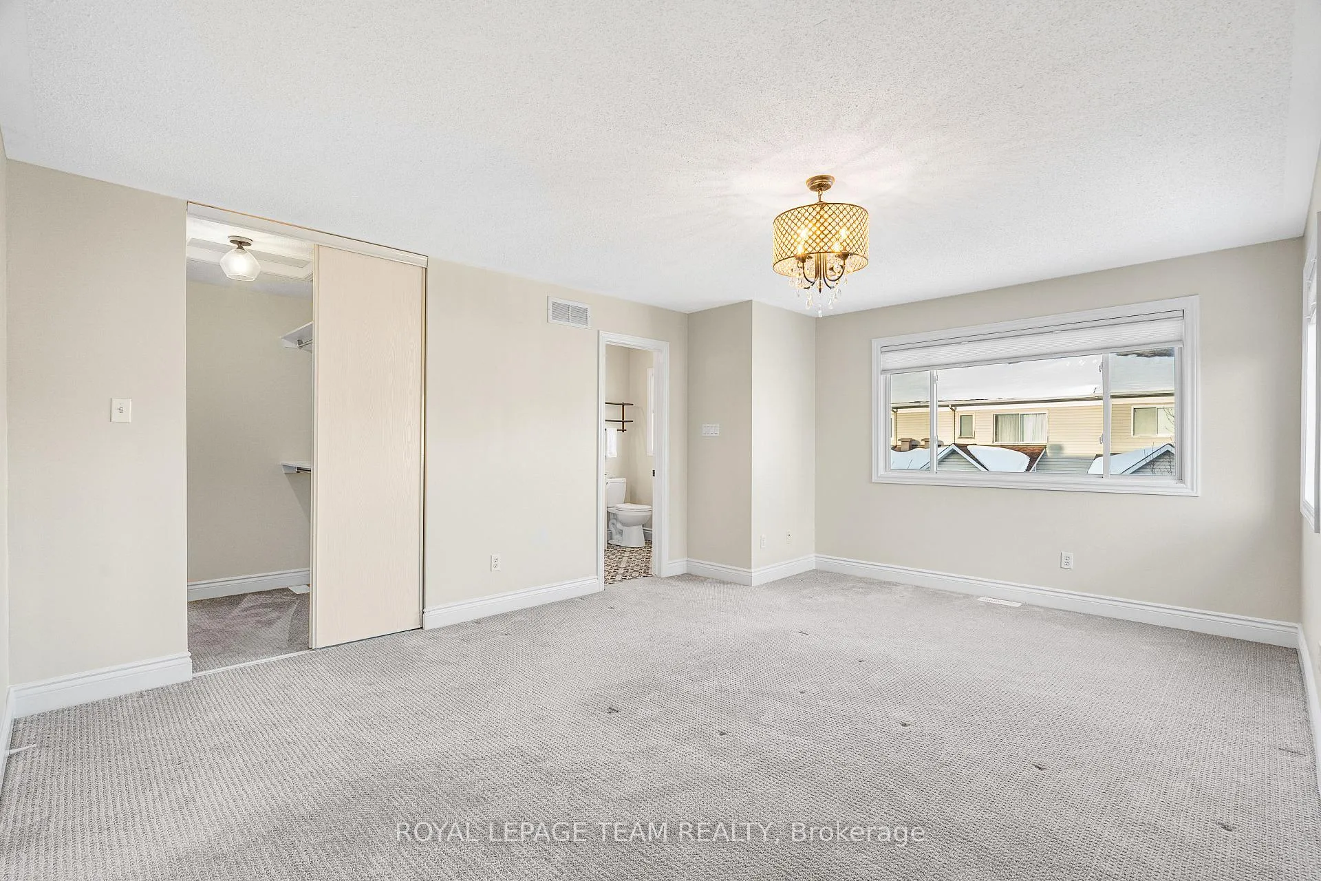 Photo 18 of 1925 Windwood Place, Ottawa, Chapel Hill — HOMEH