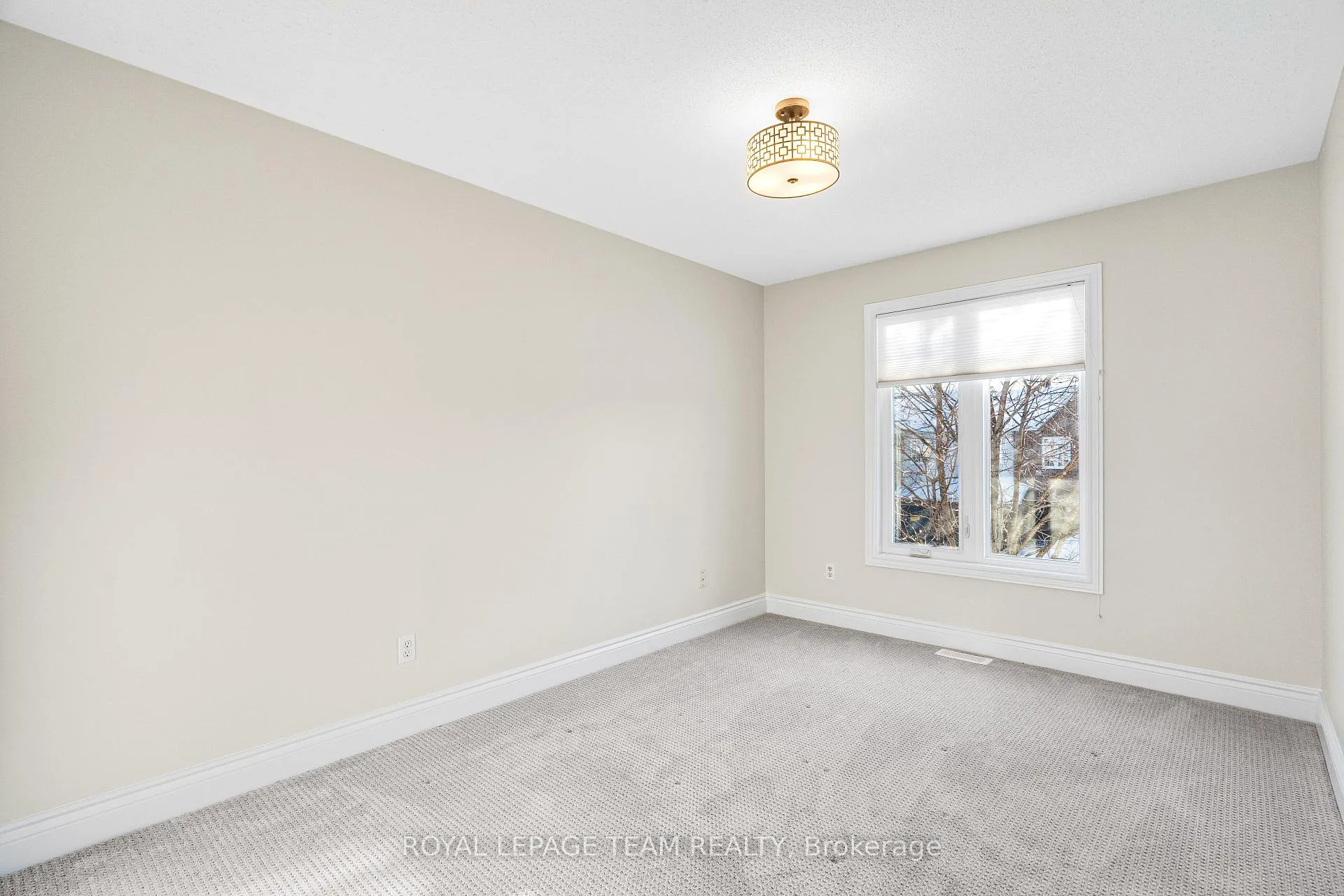 Photo 23 of 1925 Windwood Place, Ottawa, Chapel Hill — HOMEH