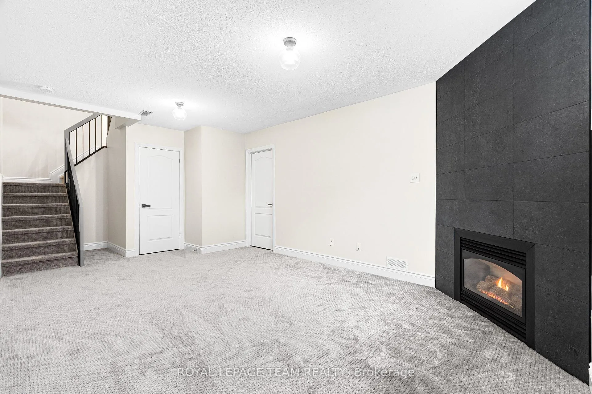 Photo 32 of 1925 Windwood Place, Ottawa, Chapel Hill — HOMEH