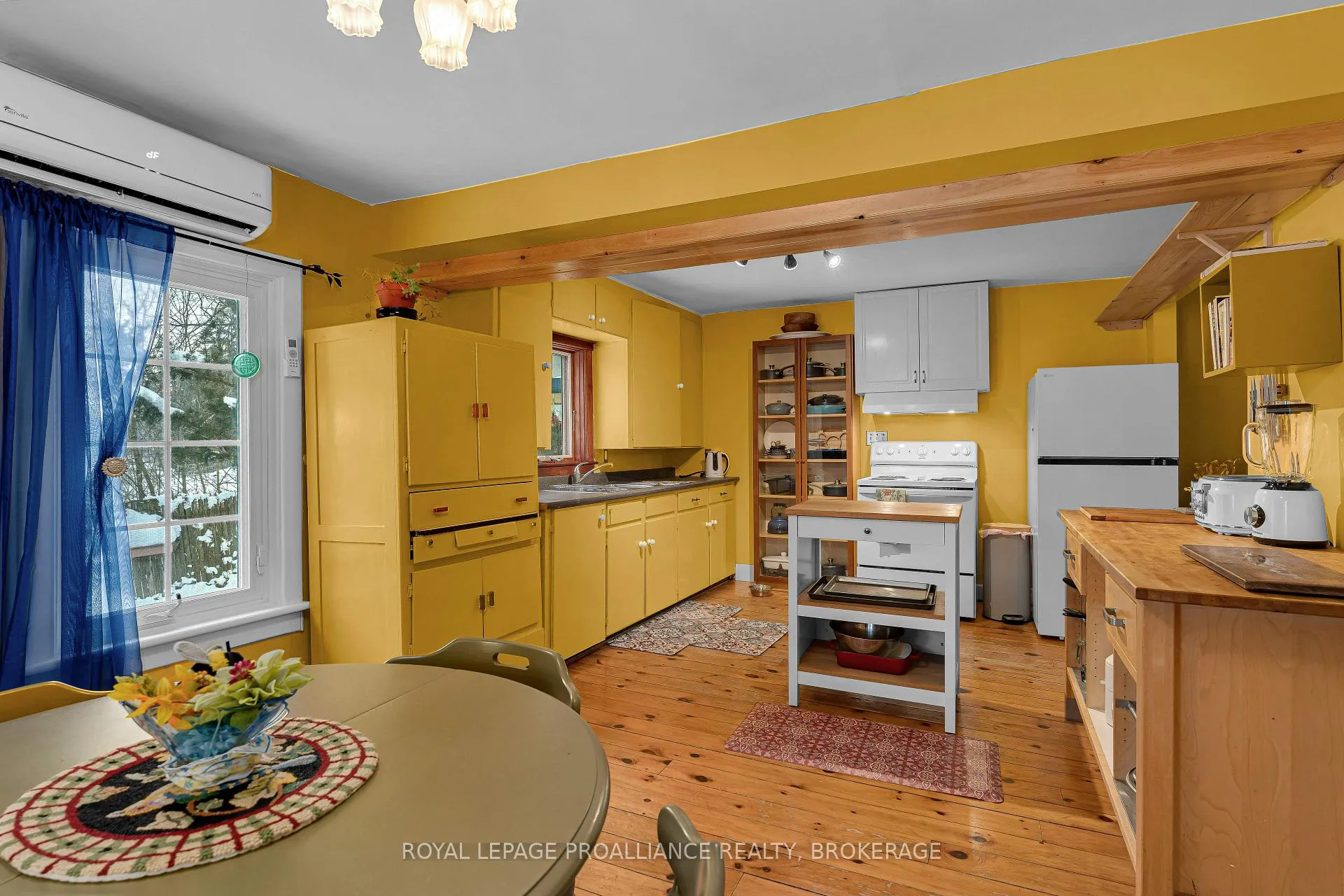 Photo 6 of 6014 Main Street, Frontenac, Frontenac South — HOMEH