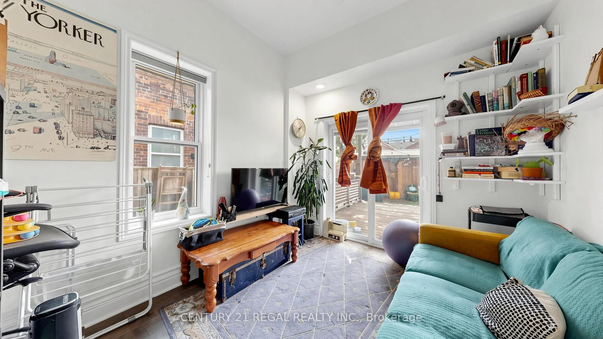 Photo 5 of 26 Macdonell Avenue, Toronto, Roncesvalles — HOMEH