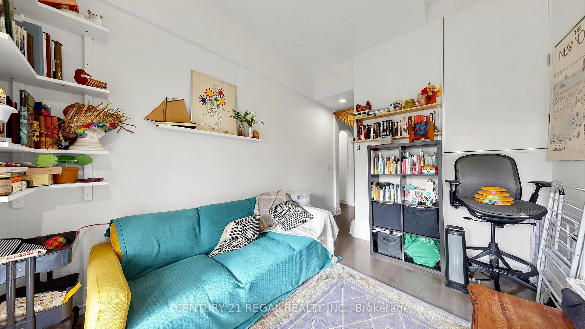 Photo 6 of 26 Macdonell Avenue, Toronto, Roncesvalles — HOMEH
