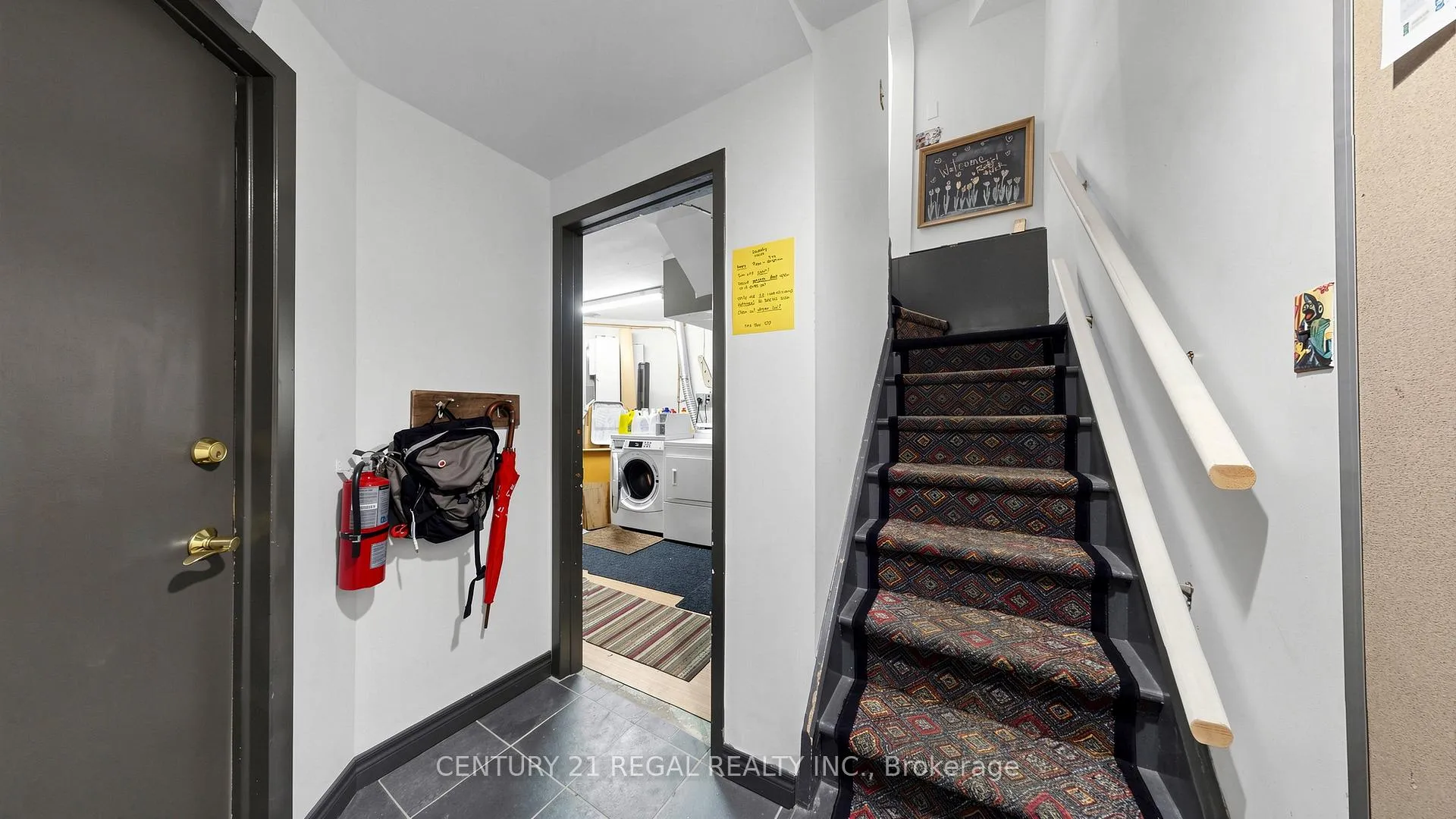 Photo 23 of 26 Macdonell Avenue, Toronto, Roncesvalles — HOMEH