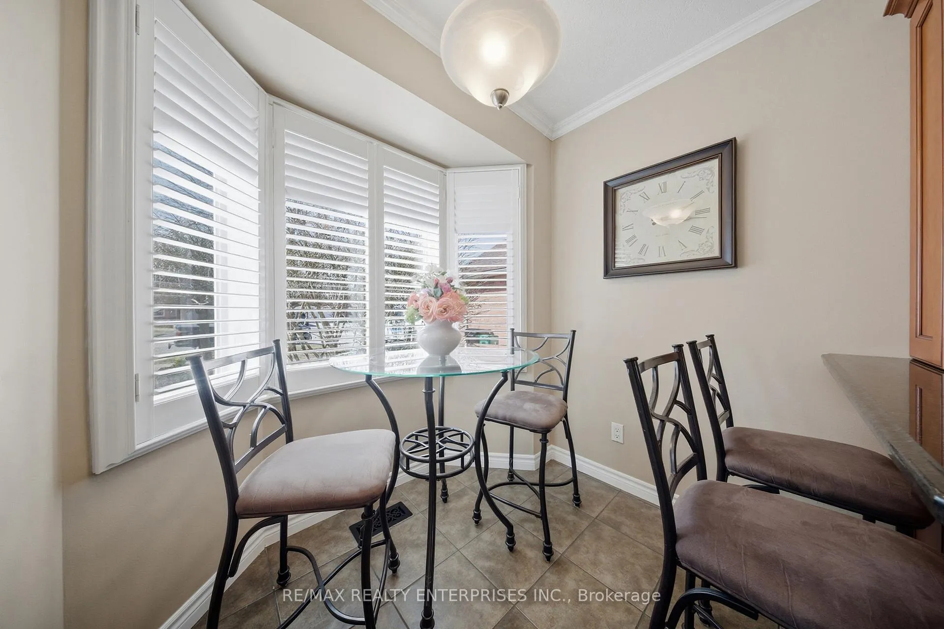 Photo 14 of 23 Cowan Boulevard, Cambridge, Sheldon-Conestoga — HOMEH