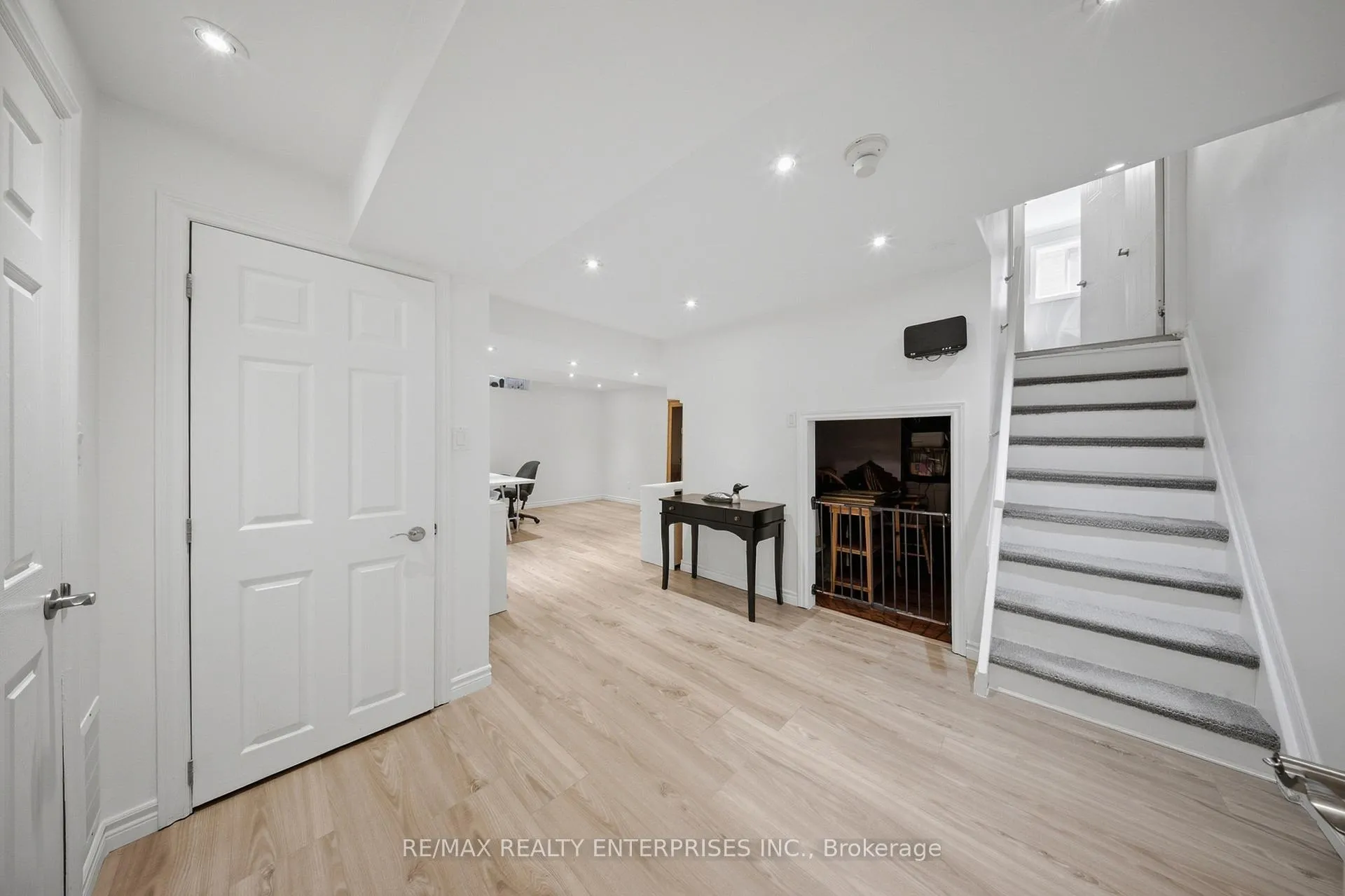 Photo 28 of 23 Cowan Boulevard, Cambridge, Sheldon-Conestoga — HOMEH