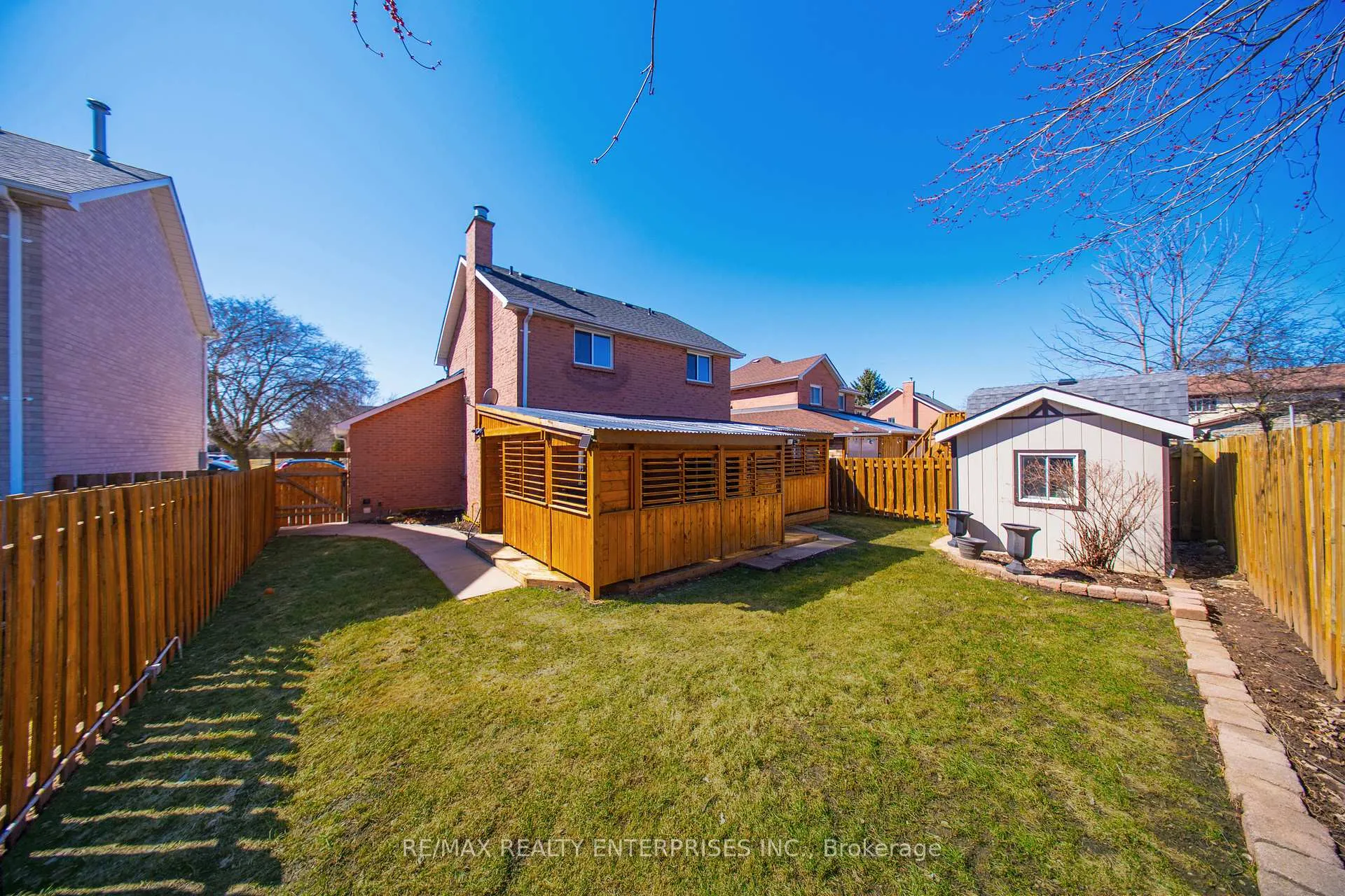 Photo 35 of 23 Cowan Boulevard, Cambridge, Sheldon-Conestoga — HOMEH