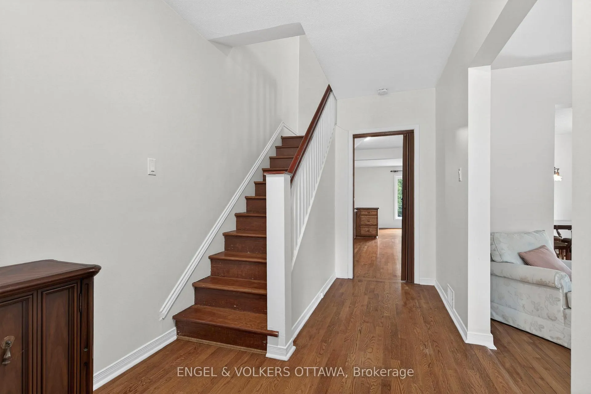 Photo 5 of 123 Huron Avenue N, Ottawa, Ottawa West — HOMEH