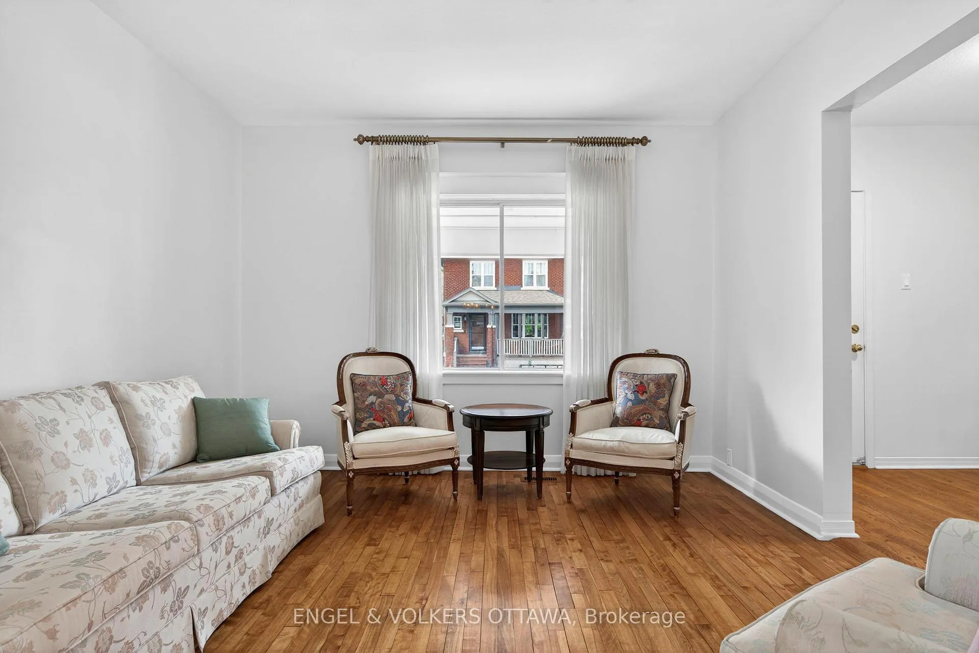 Photo 6 of 123 Huron Avenue N, Ottawa, Ottawa West — HOMEH