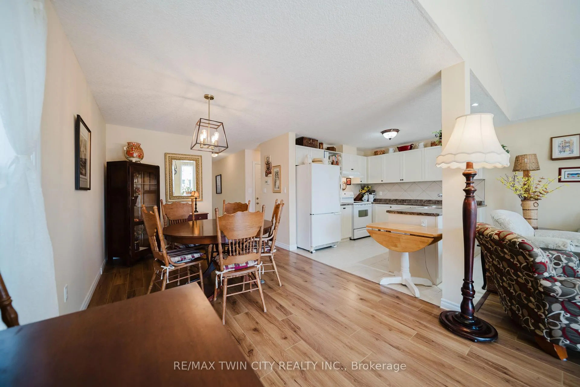 Photo 15 of 90 Captain Mccallum Drive, Wilmot — HOMEH