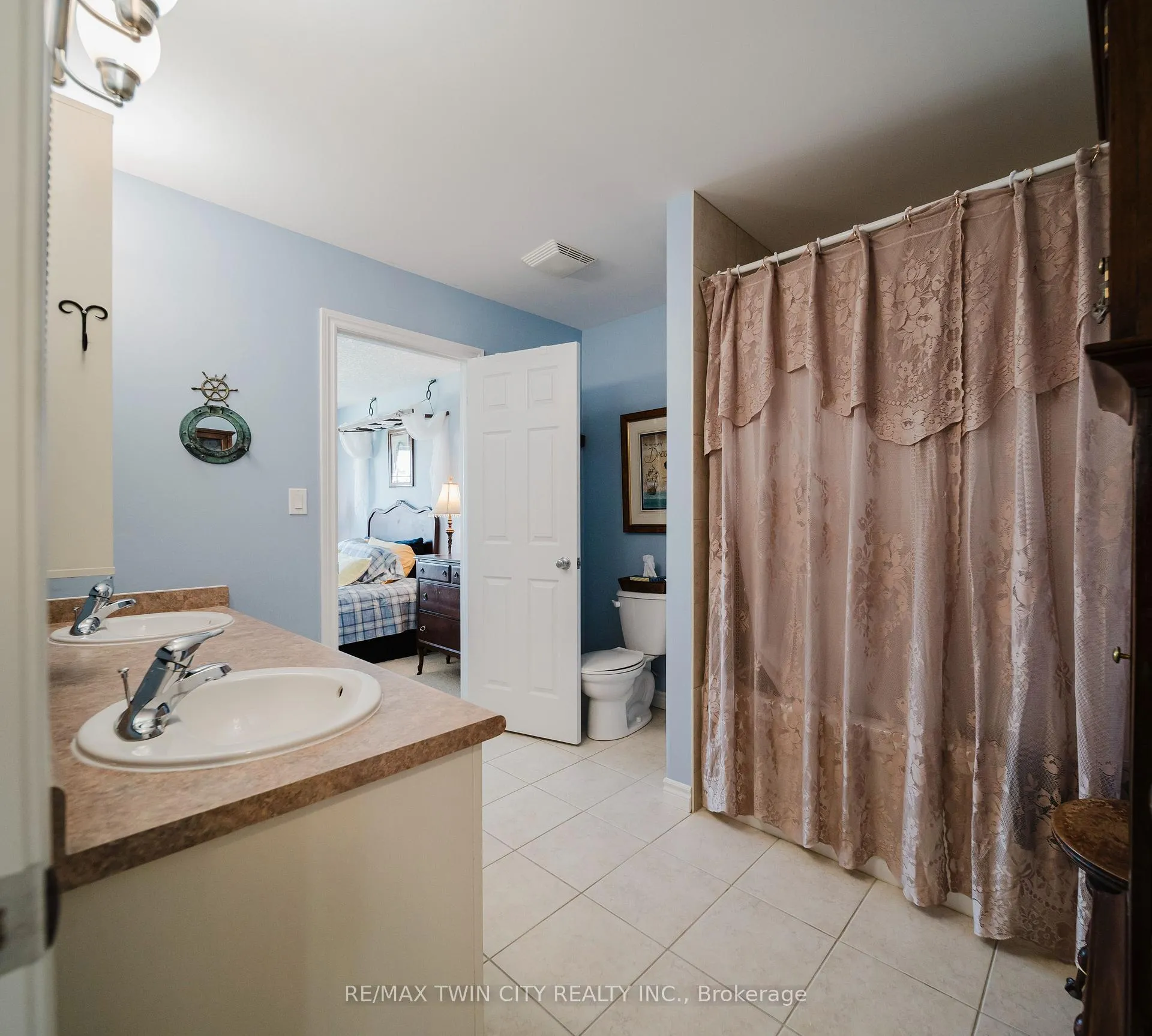 Photo 24 of 90 Captain Mccallum Drive, Wilmot — HOMEH