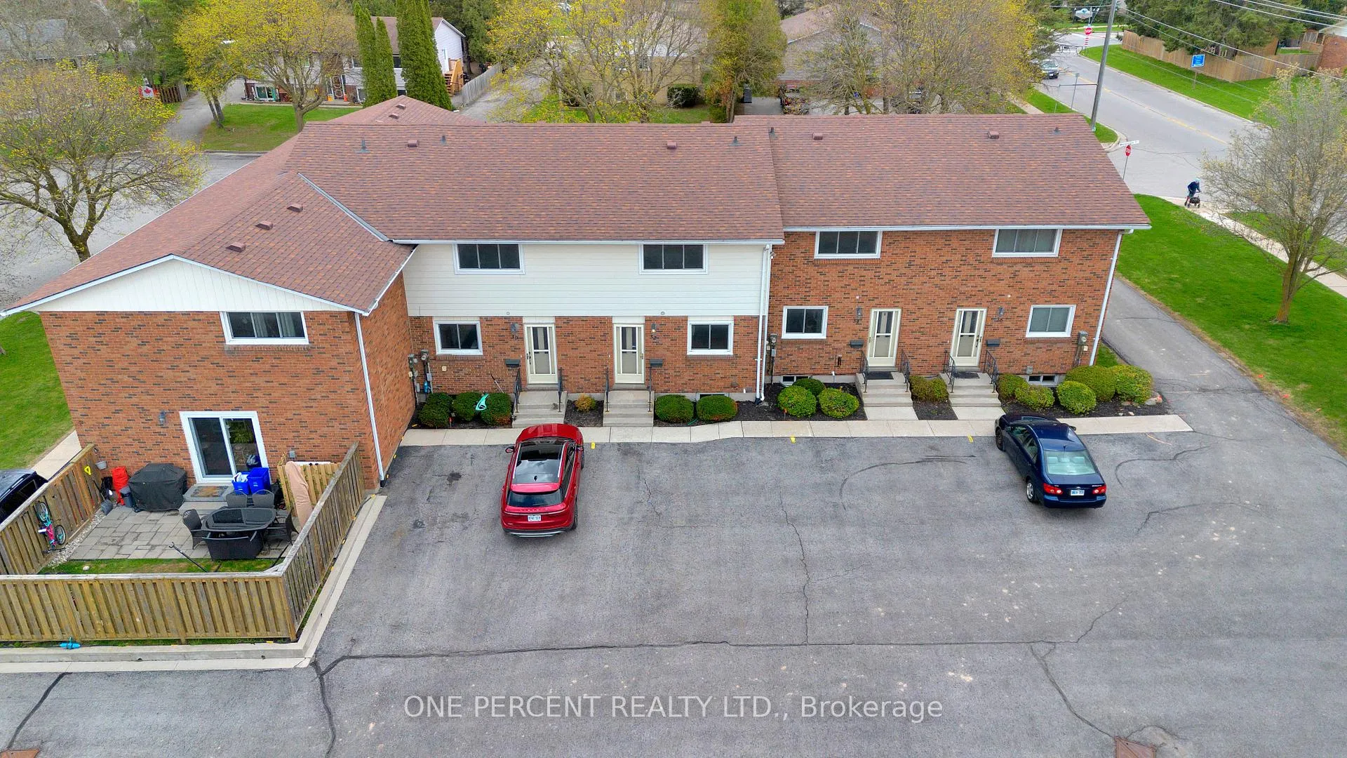 Photo 35 of 32 Montclair Crescent, Norfolk, Simcoe — HOMEH