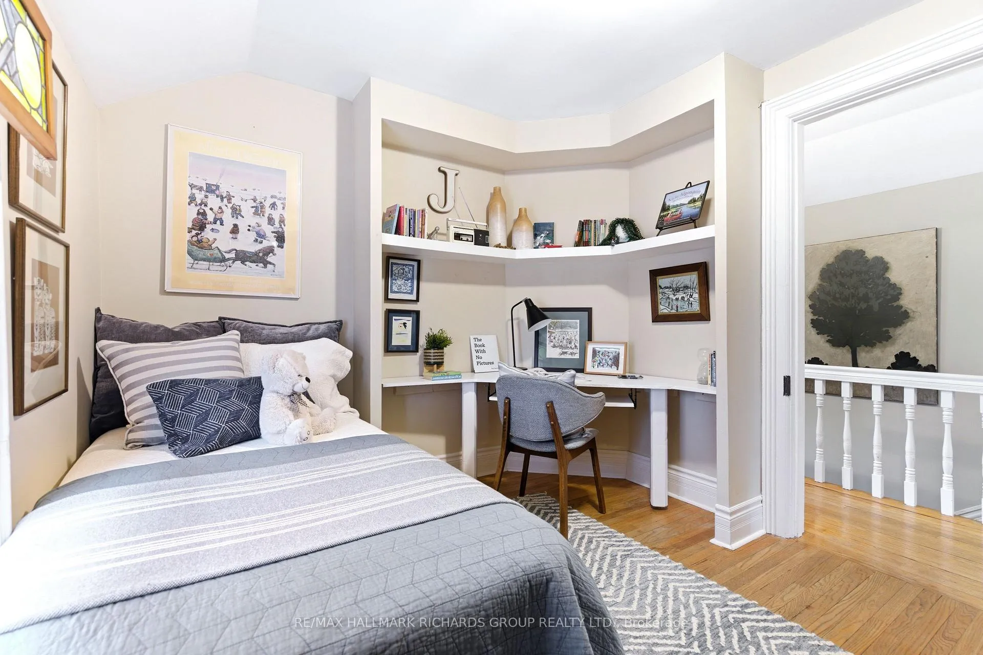 Photo 21 of 33 Swanwick Avenue, Toronto, East End-Danforth — HOMEH
