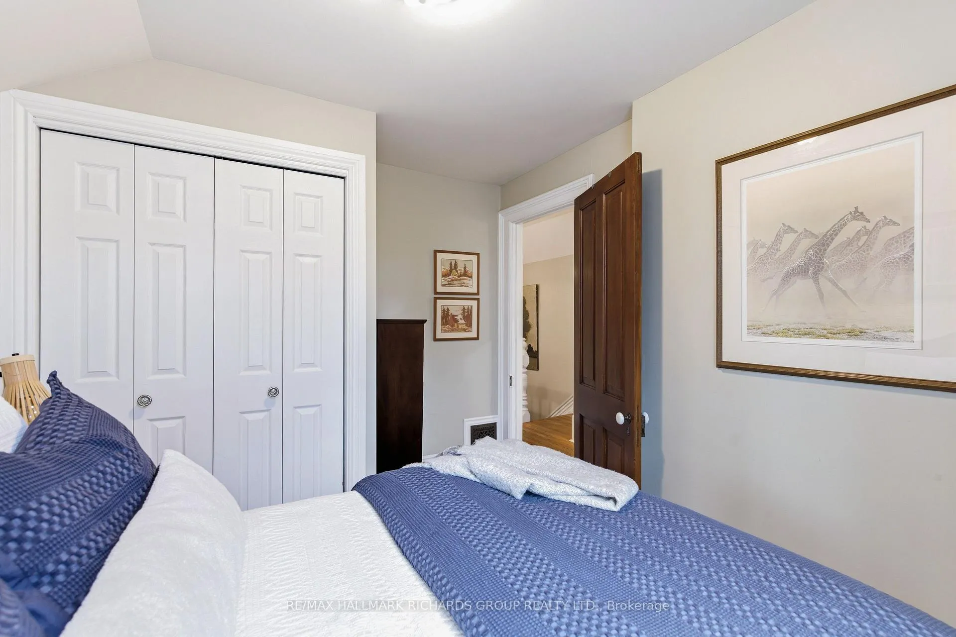 Photo 26 of 33 Swanwick Avenue, Toronto, East End-Danforth — HOMEH