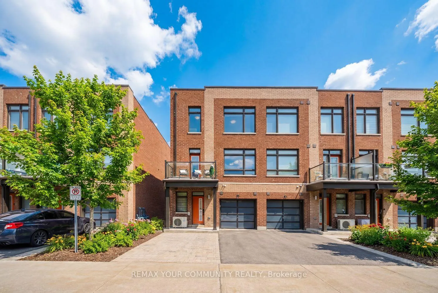 Photo 1 of 21 Hearne Street, Vaughan, Vaughan Grove — HOMEH