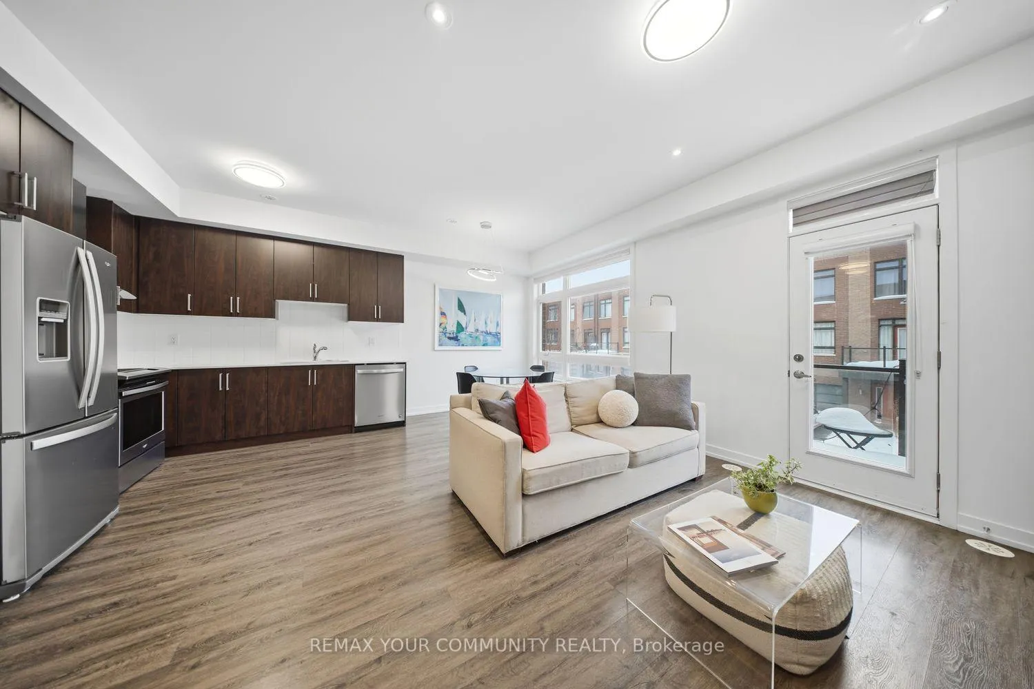 Photo 14 of 21 Hearne Street, Vaughan, Vaughan Grove — HOMEH