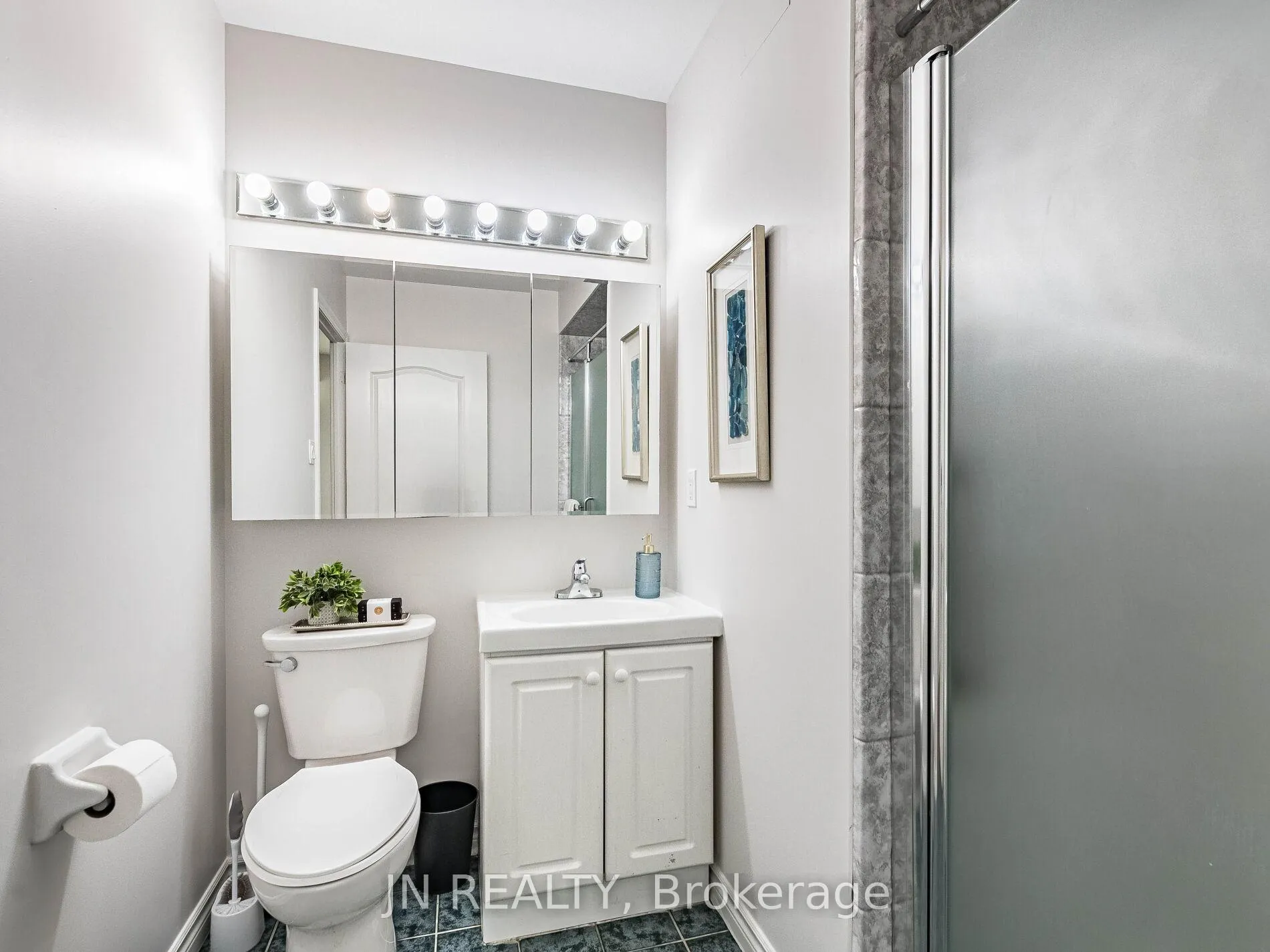 Photo 28 of Unit 109, 10 Dayspring Circle, Brampton, Goreway Drive Corridor — HOMEH