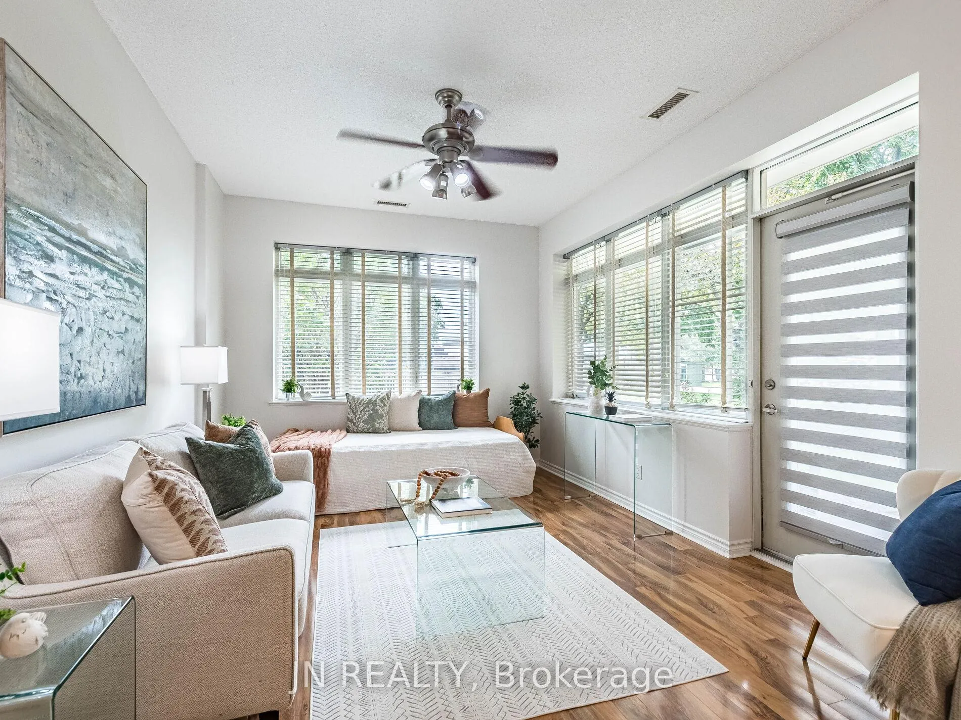 Photo 34 of Unit 109, 10 Dayspring Circle, Brampton, Goreway Drive Corridor — HOMEH