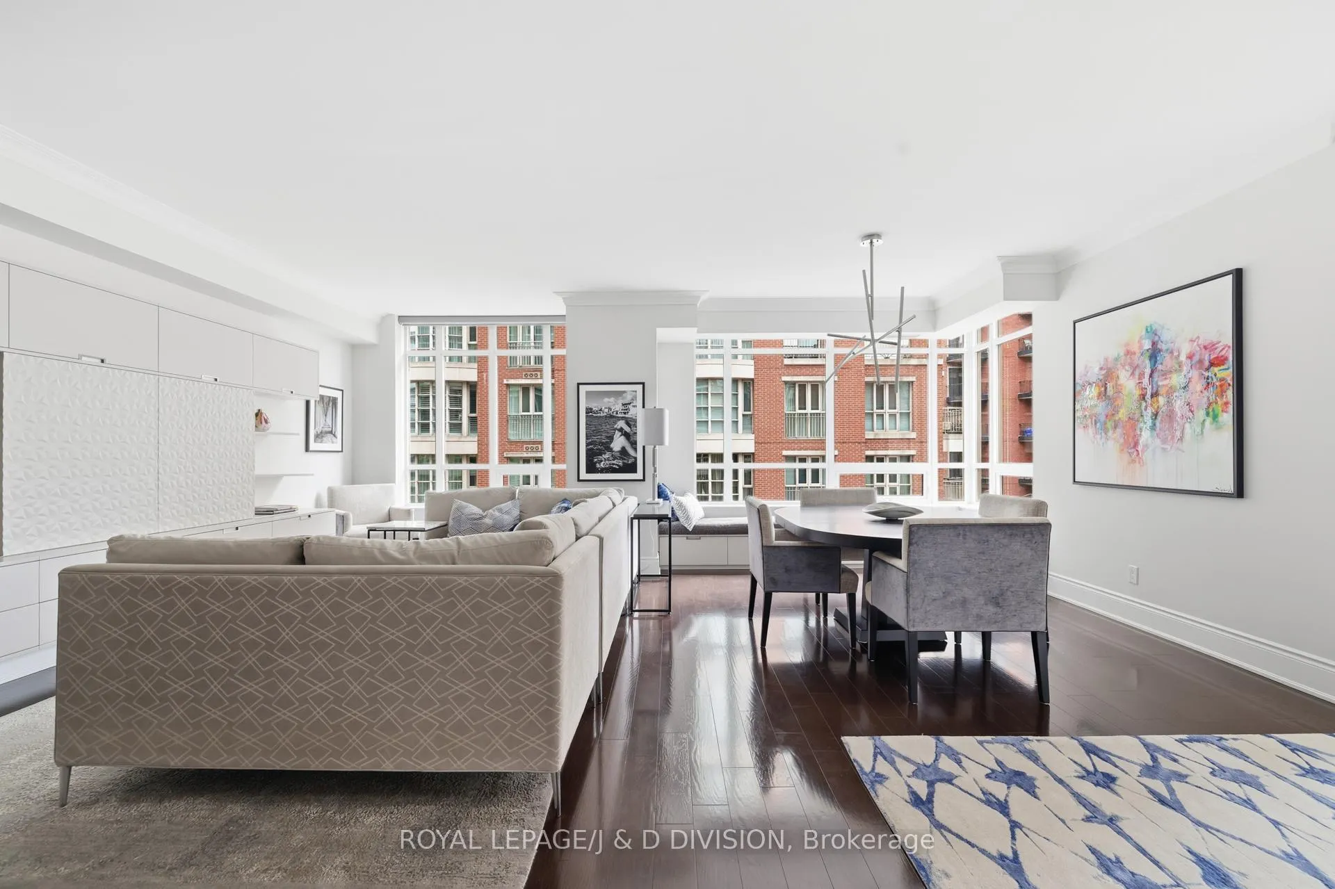 Photo 4 of Unit 401, 55 Delisle Avenue, Toronto, Yonge-St. Clair — HOMEH