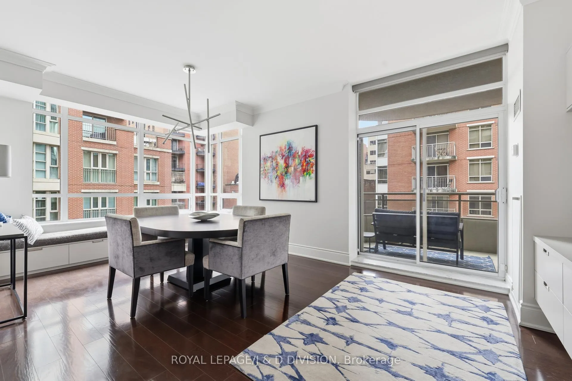 Photo 8 of Unit 401, 55 Delisle Avenue, Toronto, Yonge-St. Clair — HOMEH