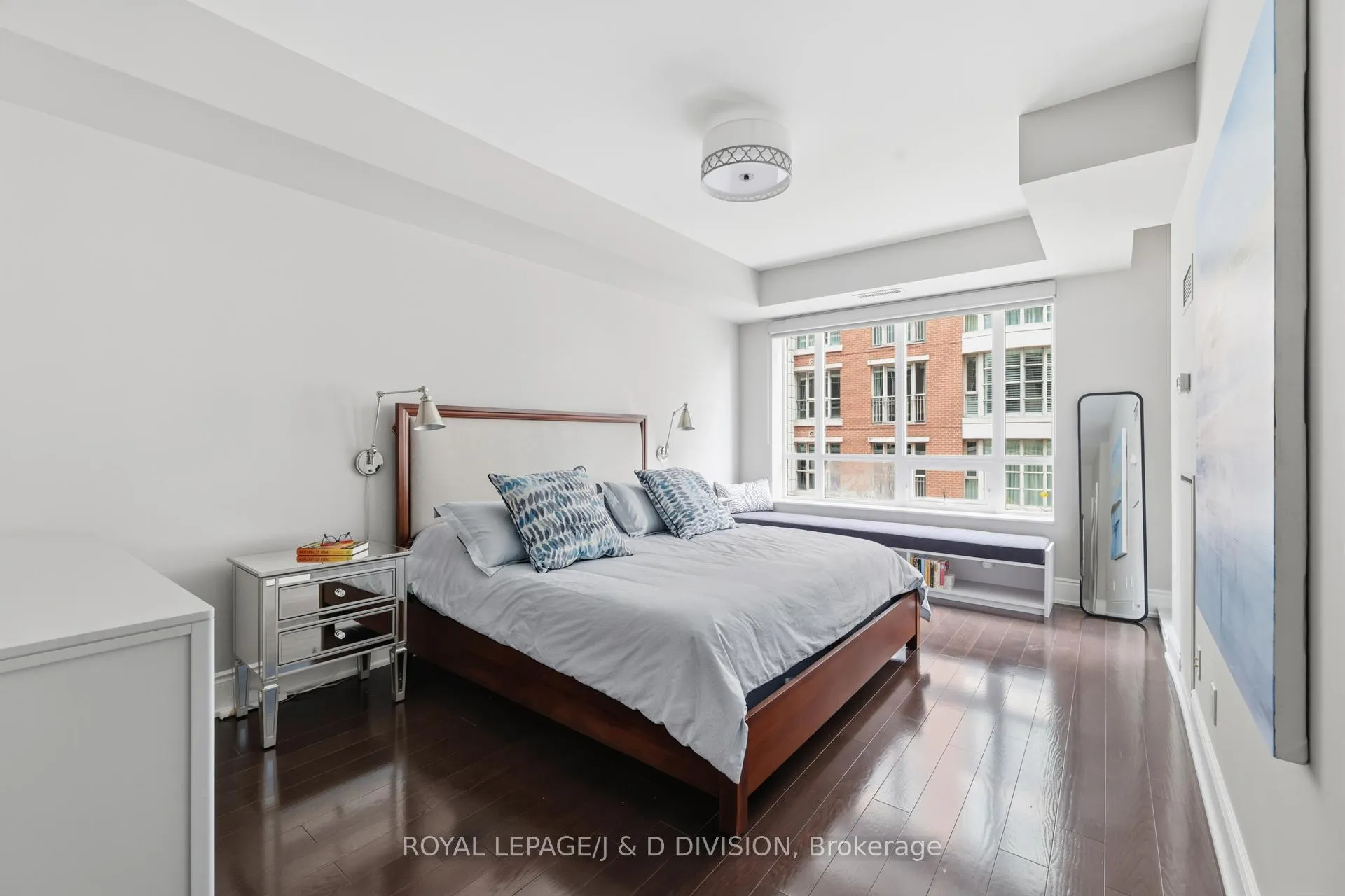 Photo 17 of Unit 401, 55 Delisle Avenue, Toronto, Yonge-St. Clair — HOMEH