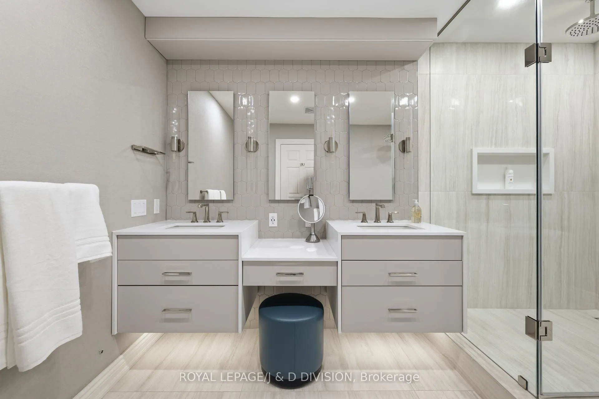 Photo 19 of Unit 401, 55 Delisle Avenue, Toronto, Yonge-St. Clair — HOMEH