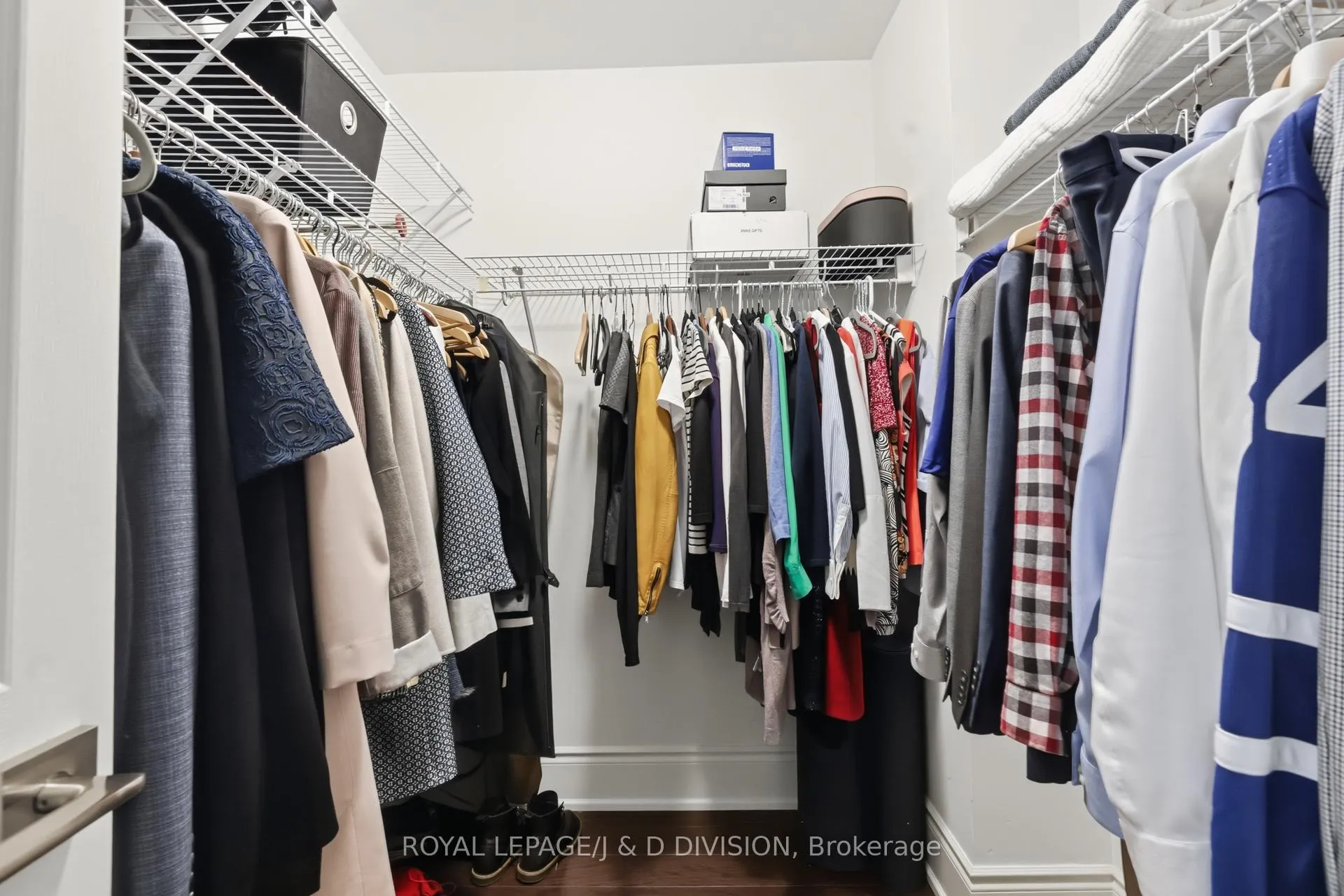 Photo 21 of Unit 401, 55 Delisle Avenue, Toronto, Yonge-St. Clair — HOMEH