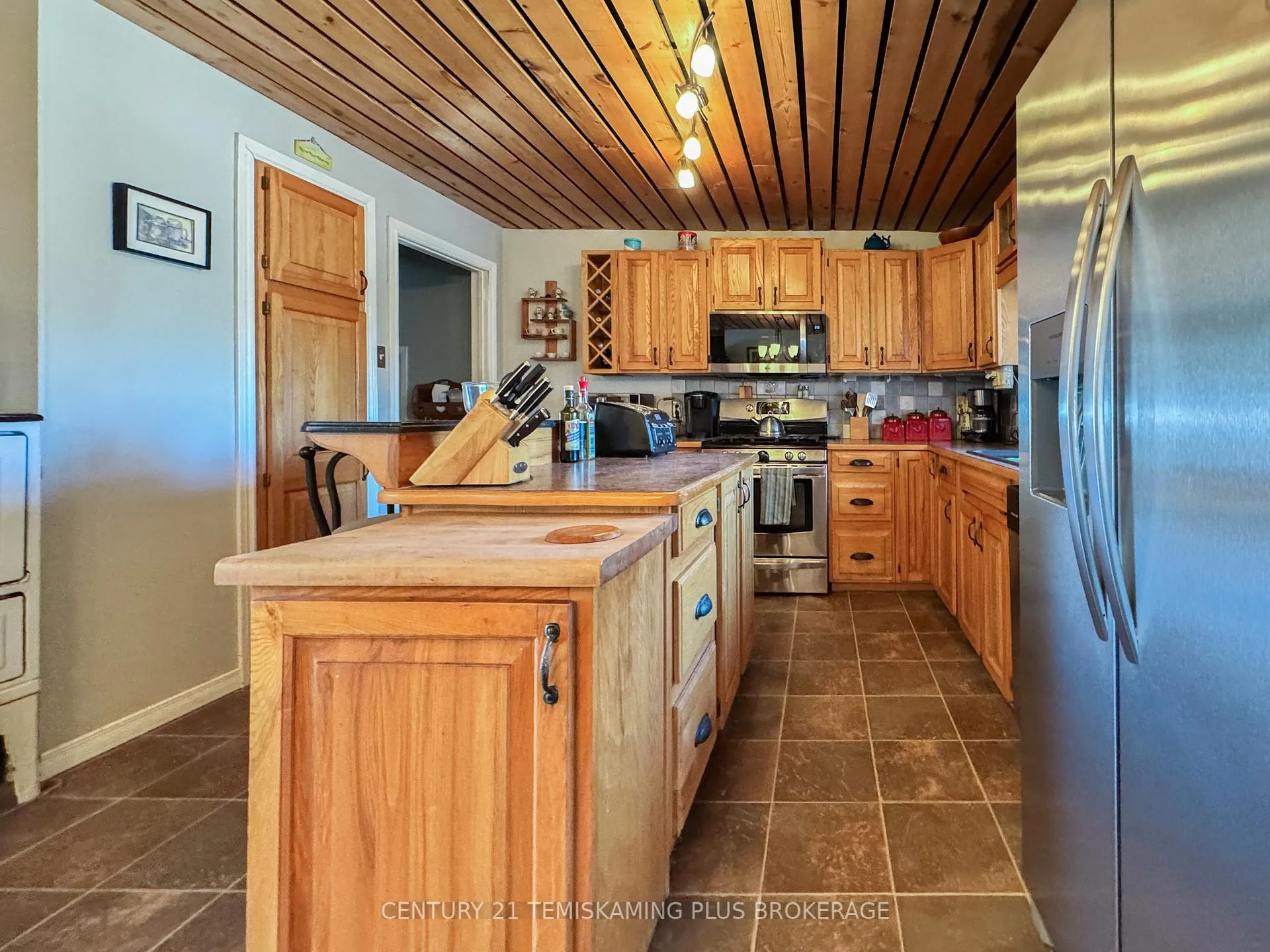 Photo 13 of 974641 567 Highway, Timiskaming, TIM - Outside - Rural — HOMEH