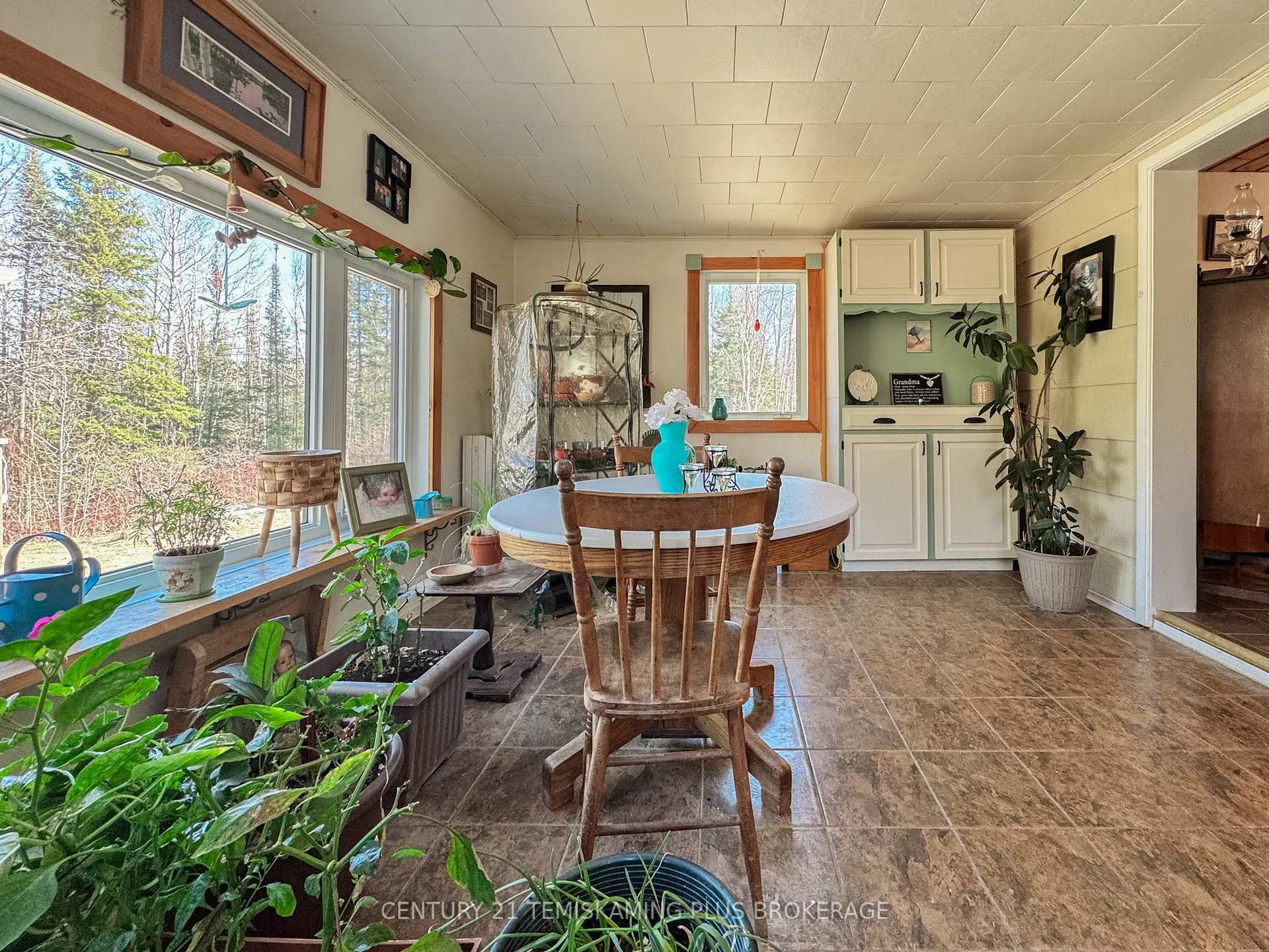 Photo 18 of 974641 567 Highway, Timiskaming, TIM - Outside - Rural — HOMEH