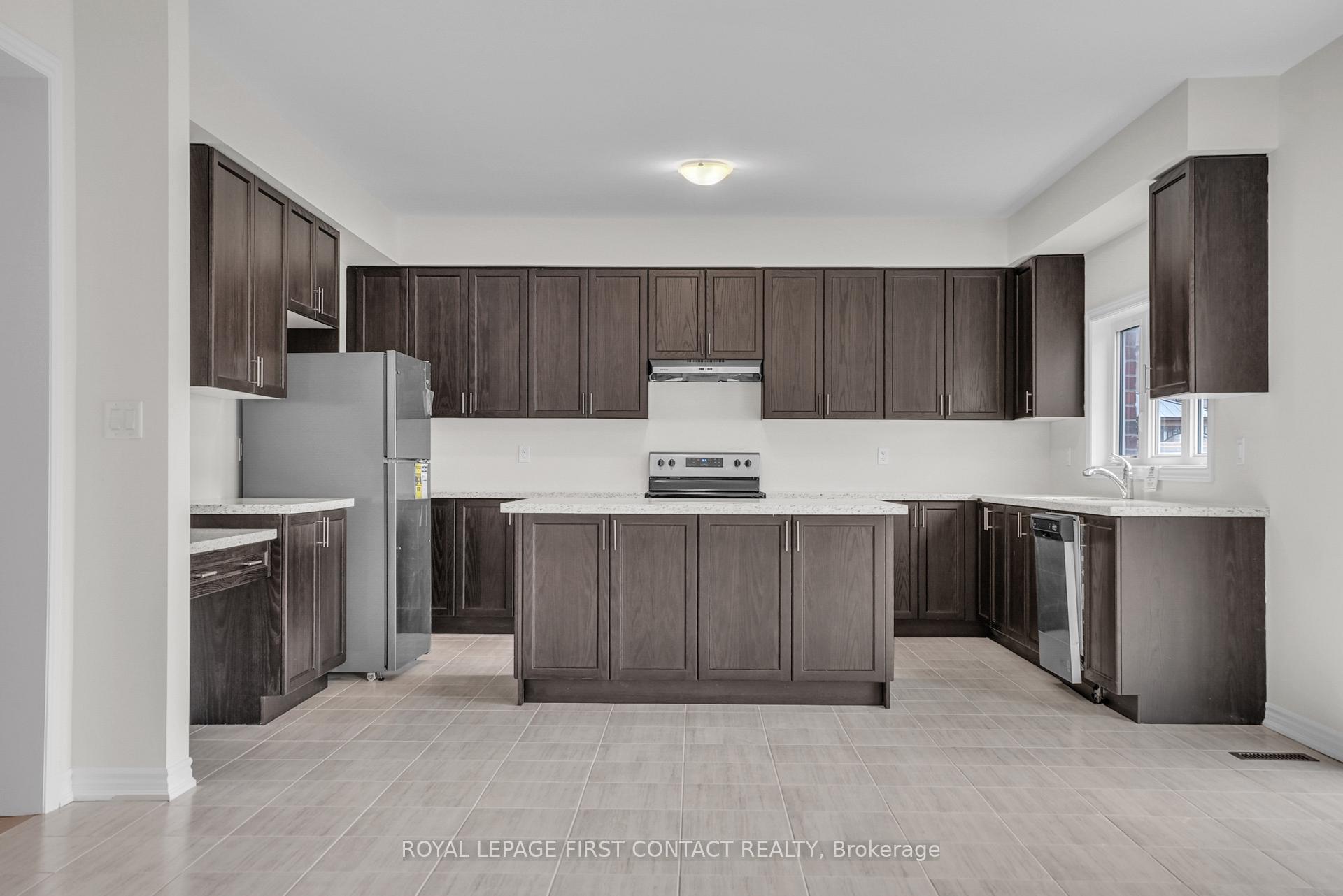 Photo 12 of 1080 Wickham Road, Innisfil, Rural Innisfil — HOMEH