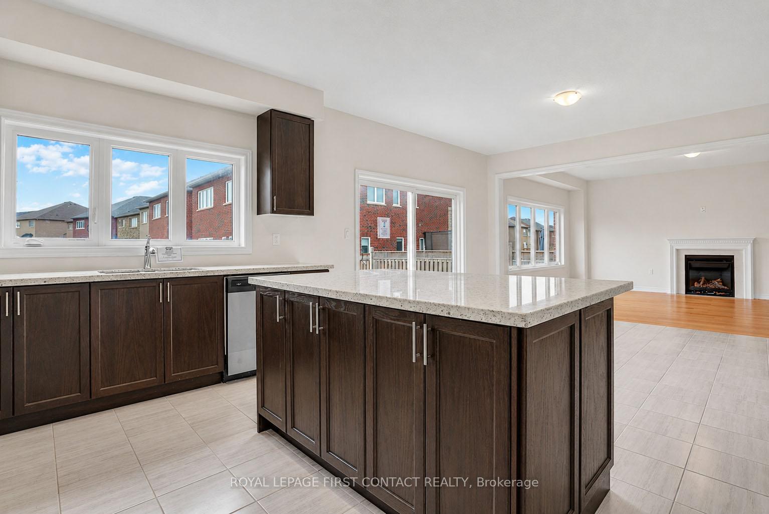 Photo 14 of 1080 Wickham Road, Innisfil, Rural Innisfil — HOMEH