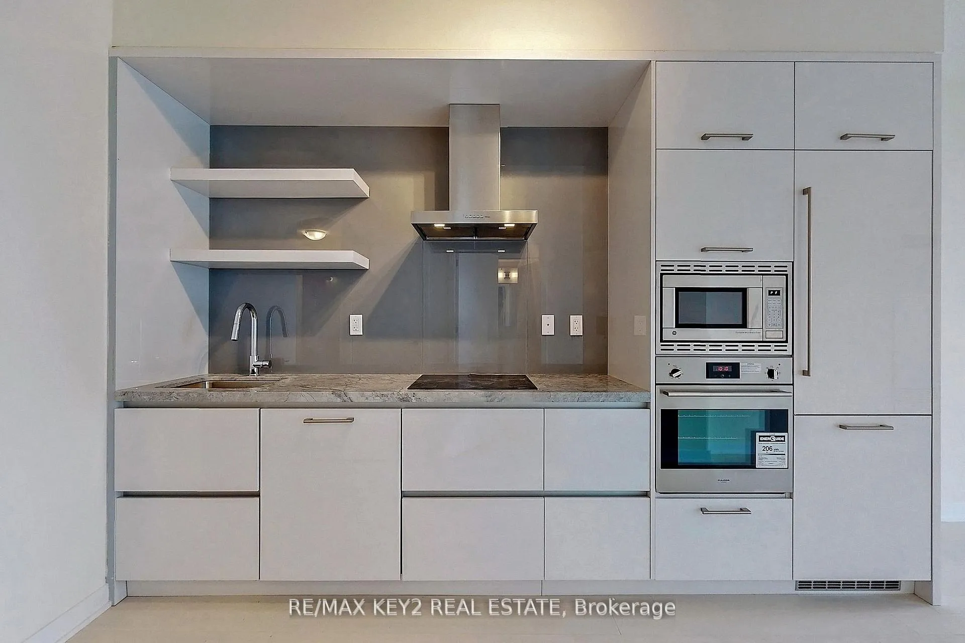 Photo 6 of Unit 4510, 2221 Yonge Street, Toronto, Mount Pleasant West — HOMEH